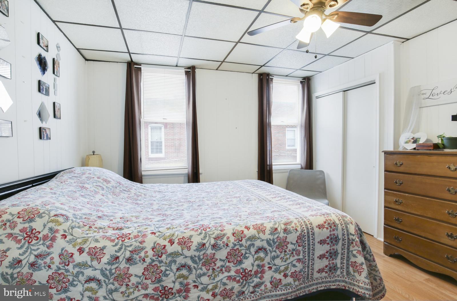 PORT RICHMOND - Residential Lease