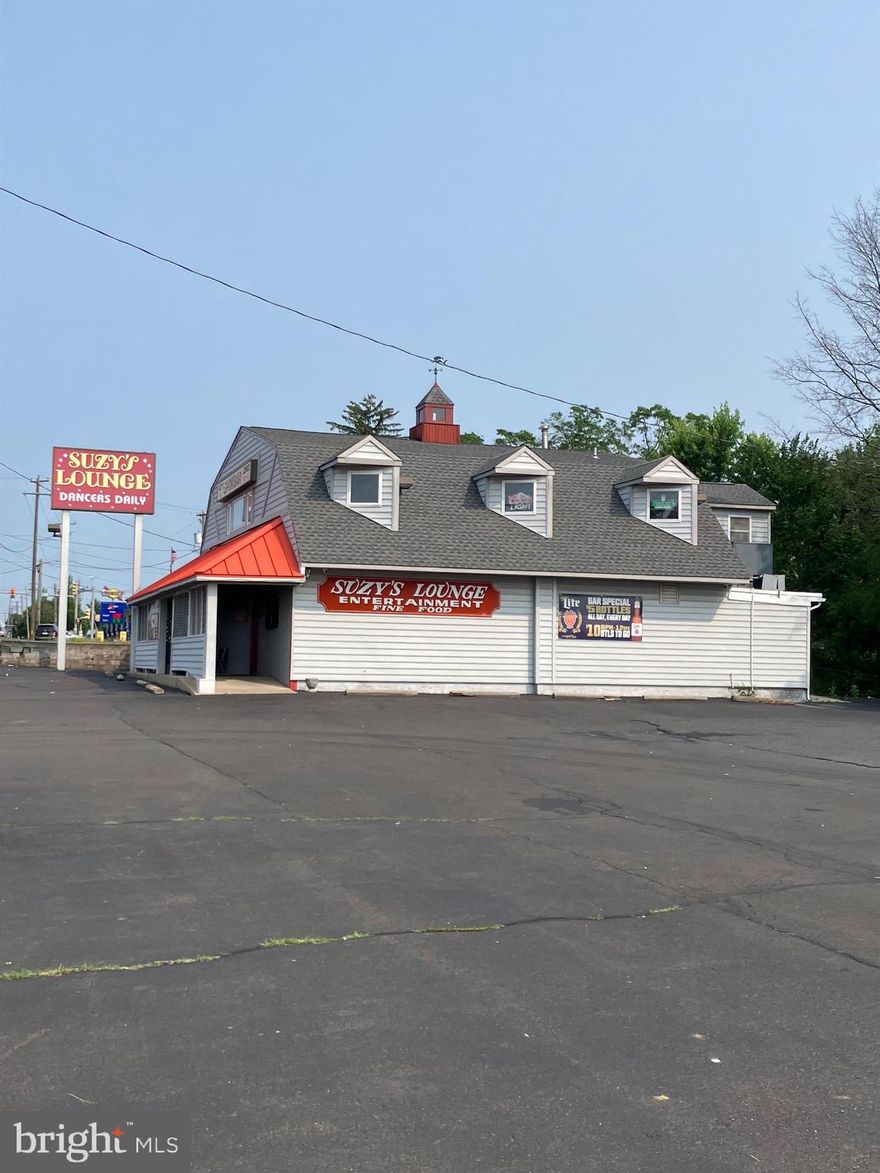 Prime commercial property located on County Line Rd in New Britain Township. It is currently being operated as a bar/tavern but could be redeveloped with a zoning that allows many uses. Exceptional signage and visibility on rt 309. The property also has an “R” Liquor License available separately for purchase.