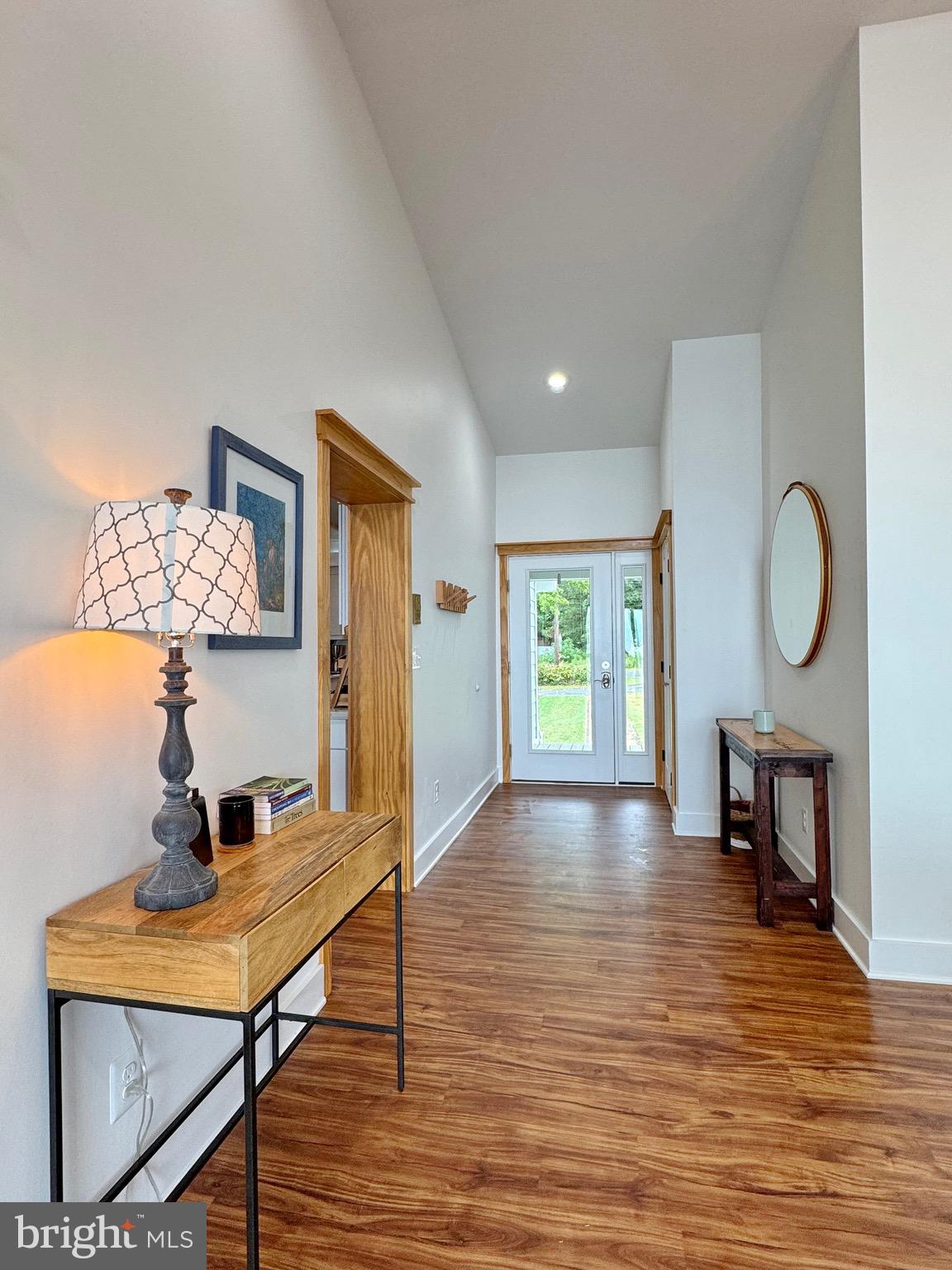 COBB ISLAND - Residential