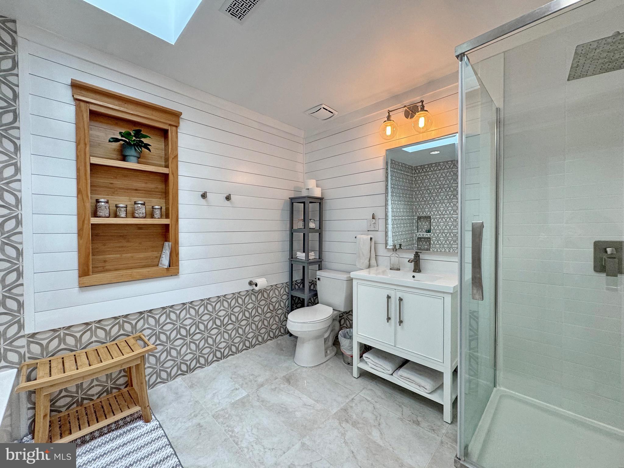 COBB ISLAND - Residential