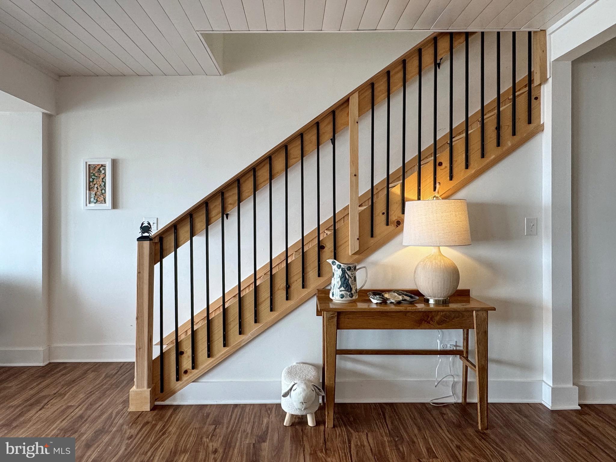 COBB ISLAND - Residential