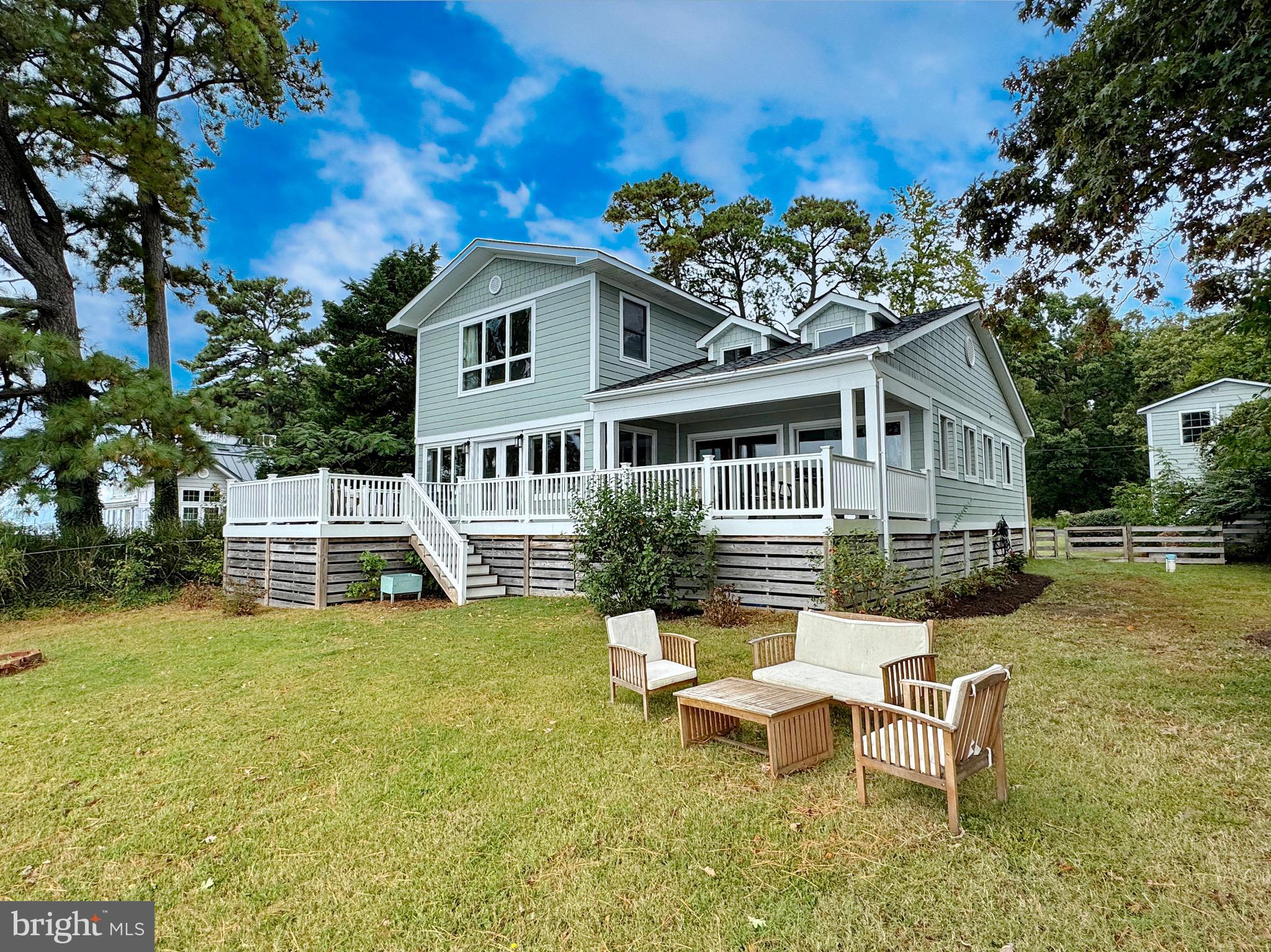 COBB ISLAND - Residential