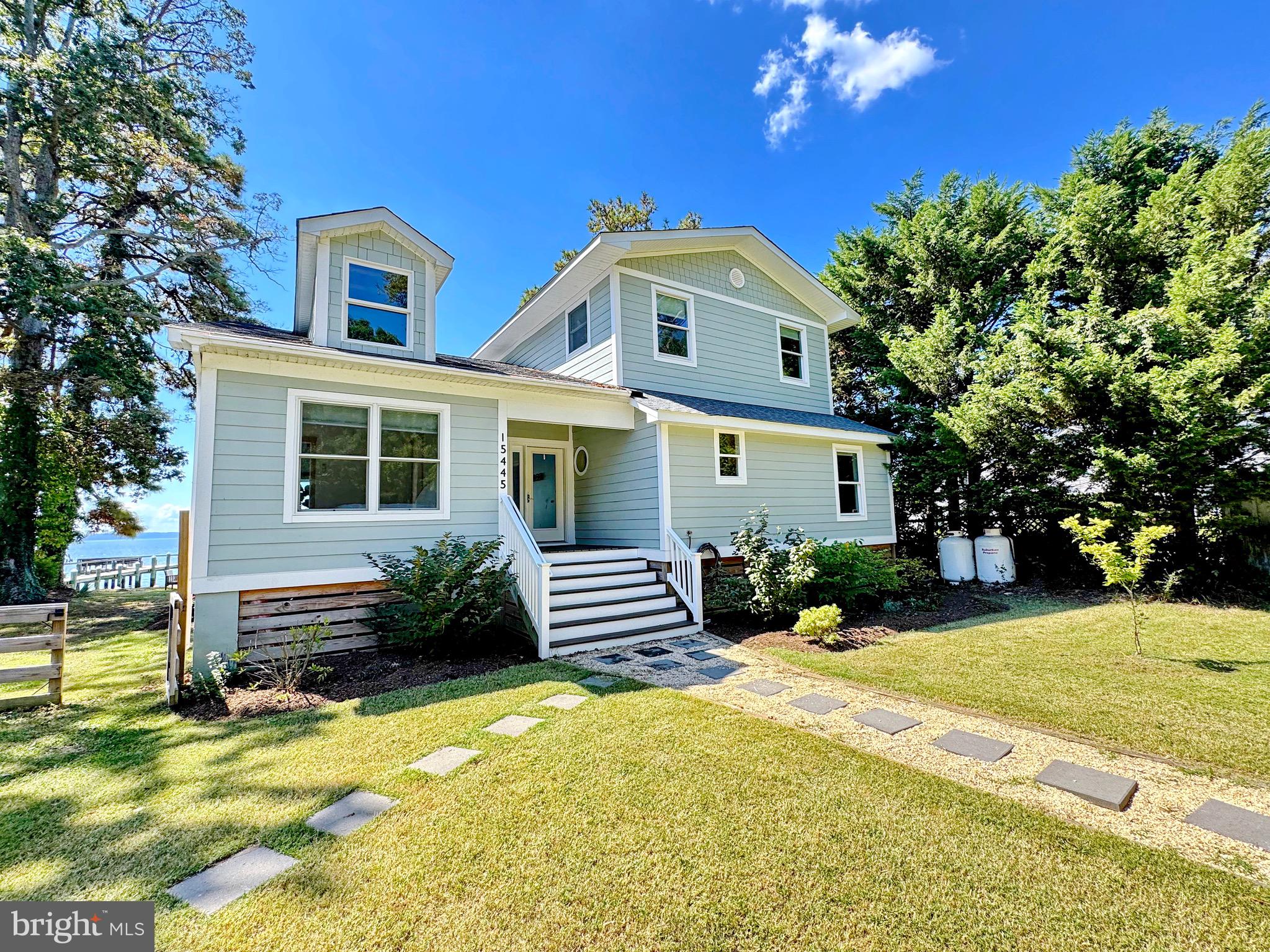 COBB ISLAND - Residential