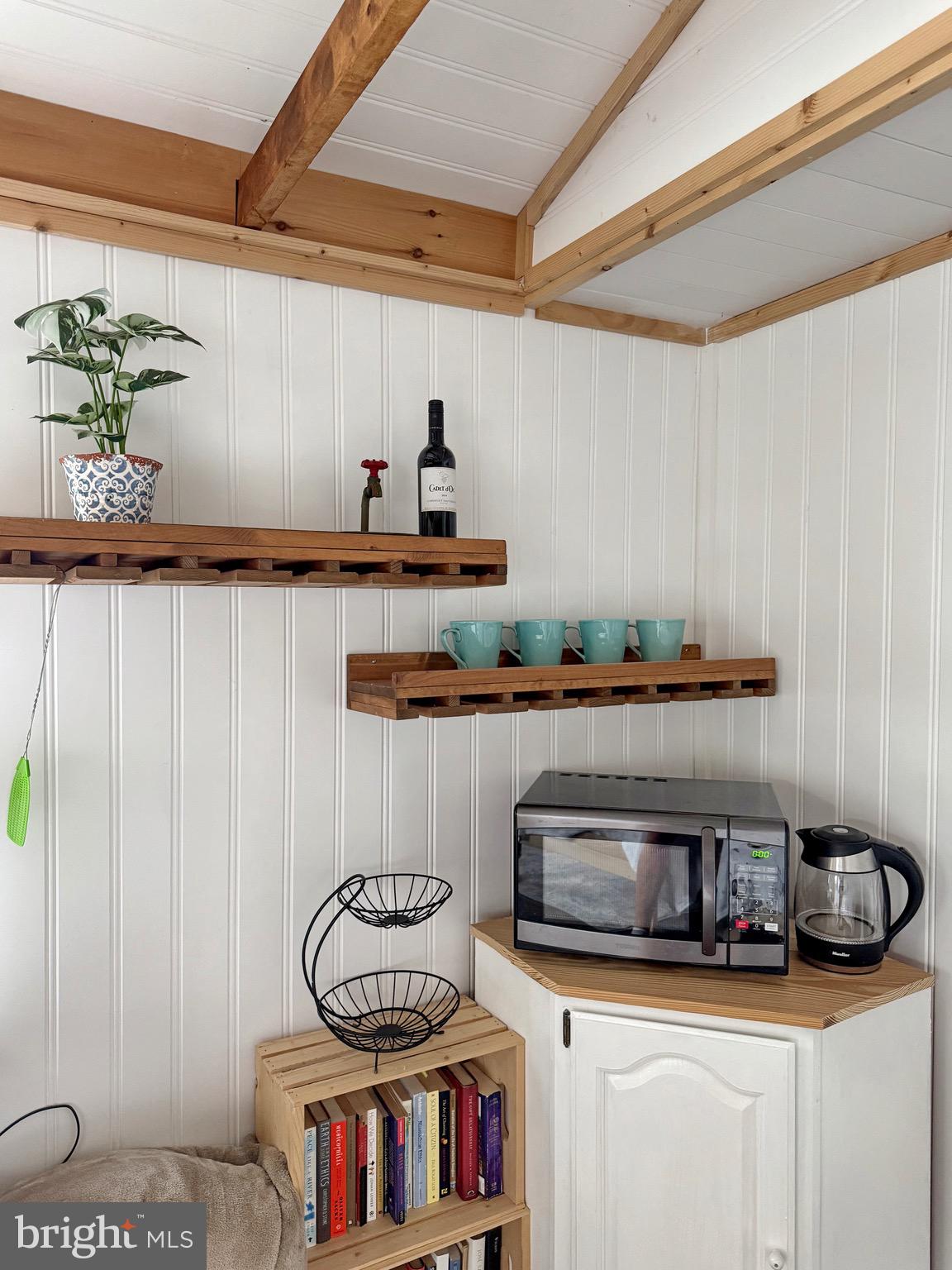 COBB ISLAND - Residential