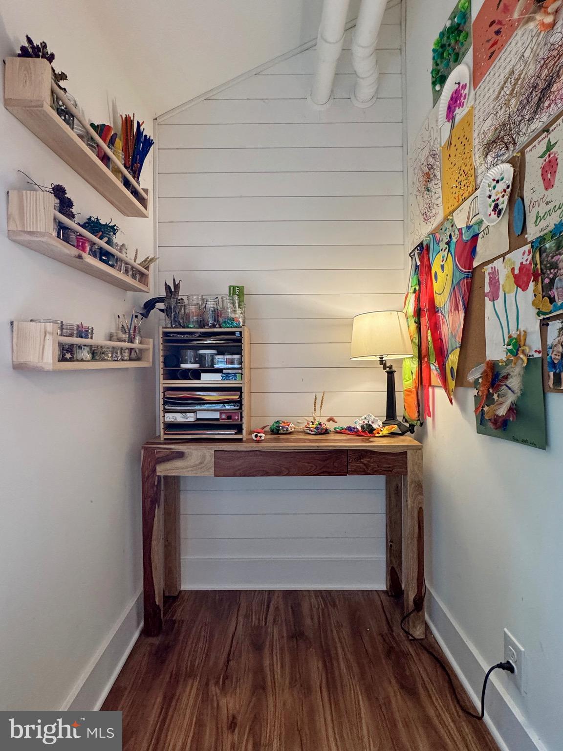 COBB ISLAND - Residential