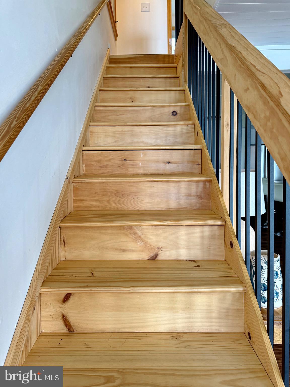 COBB ISLAND - Residential