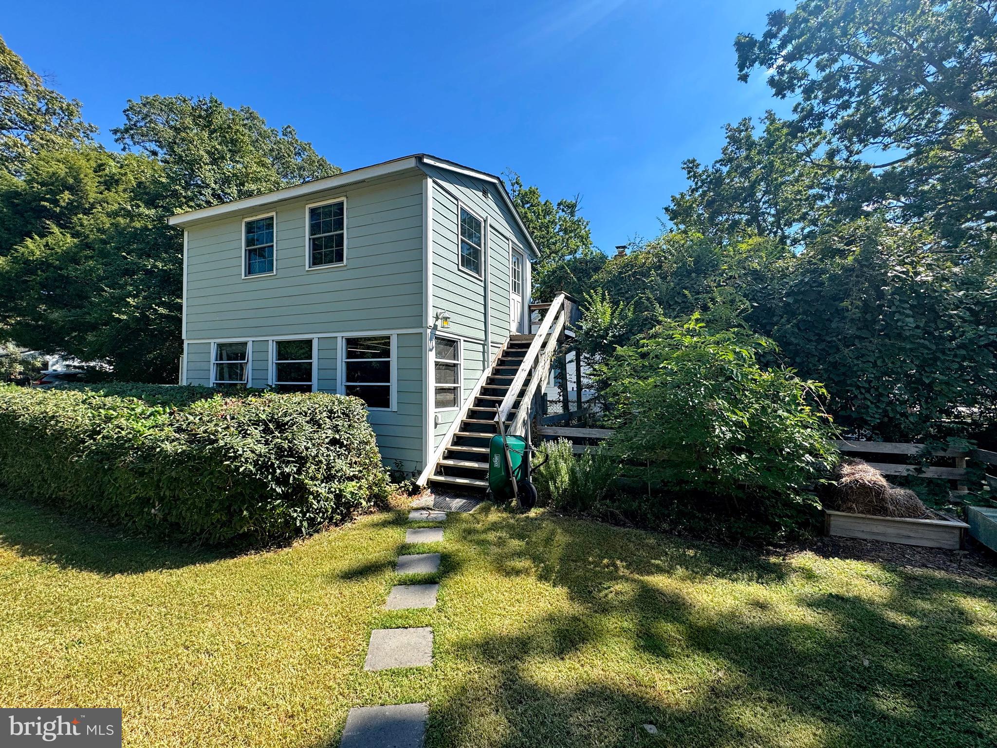 COBB ISLAND - Residential