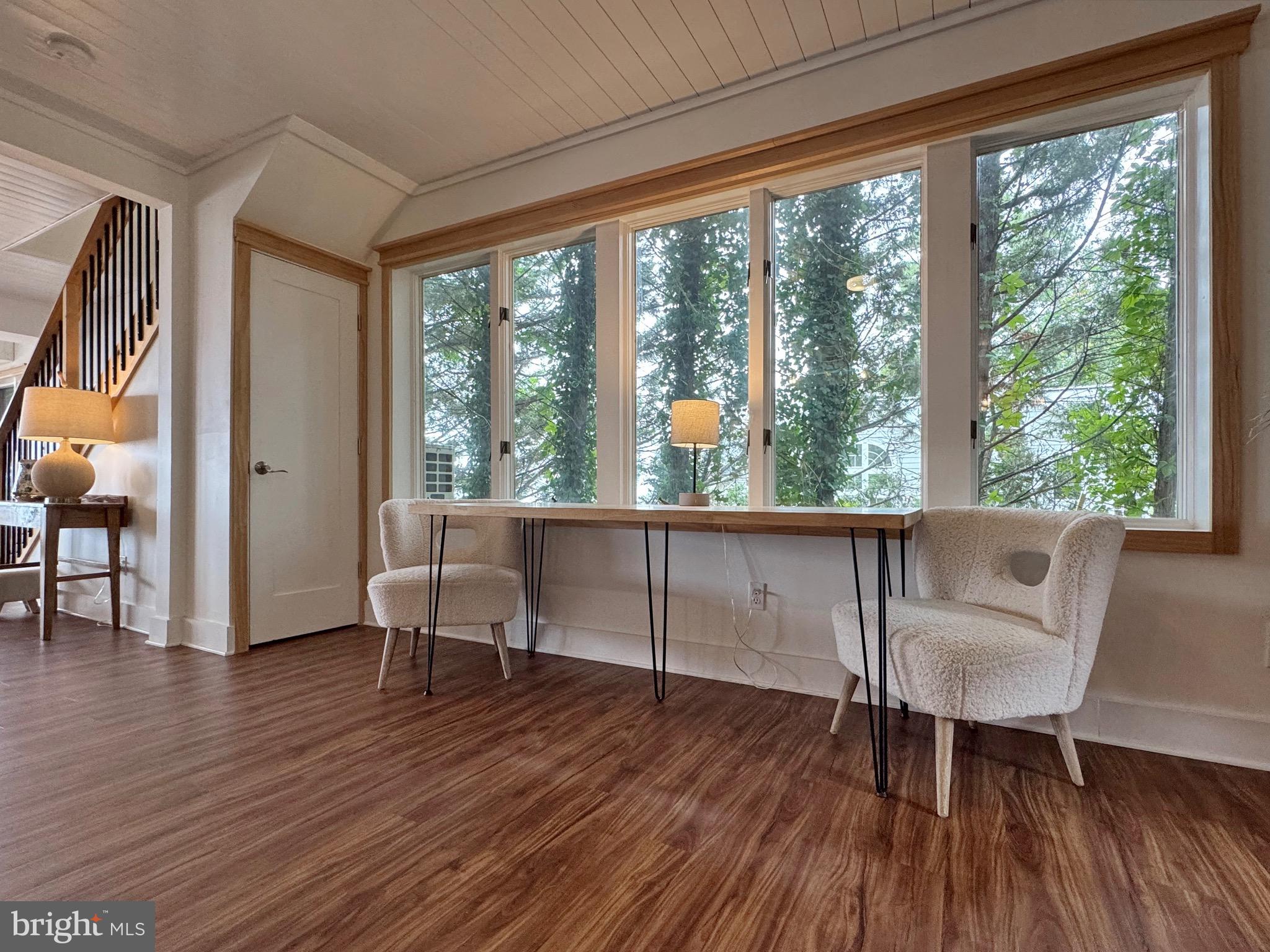 COBB ISLAND - Residential