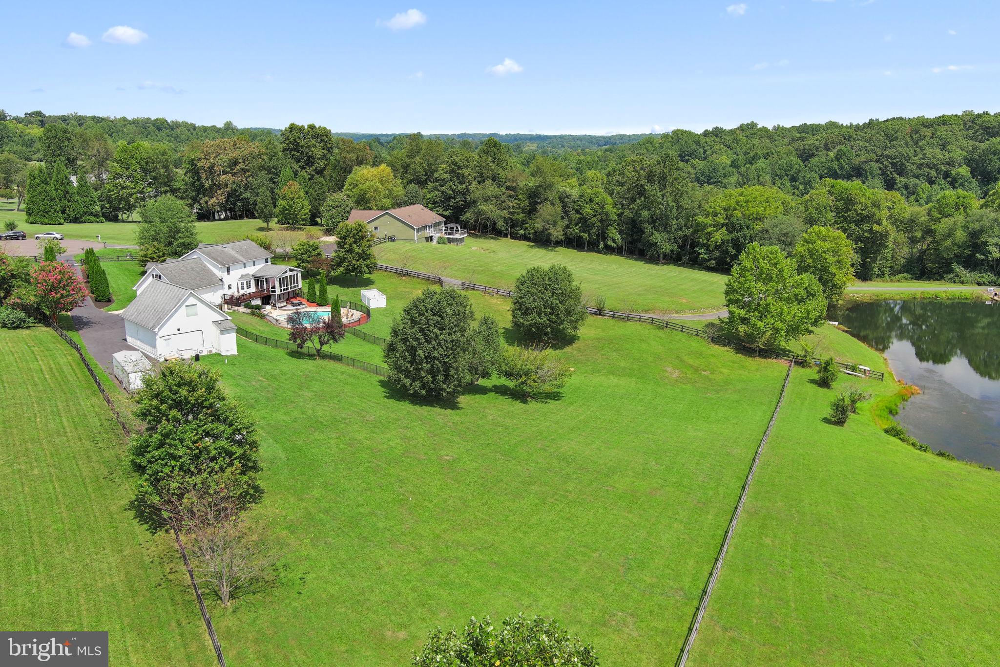 RIXEYVILLE LAKES - Residential