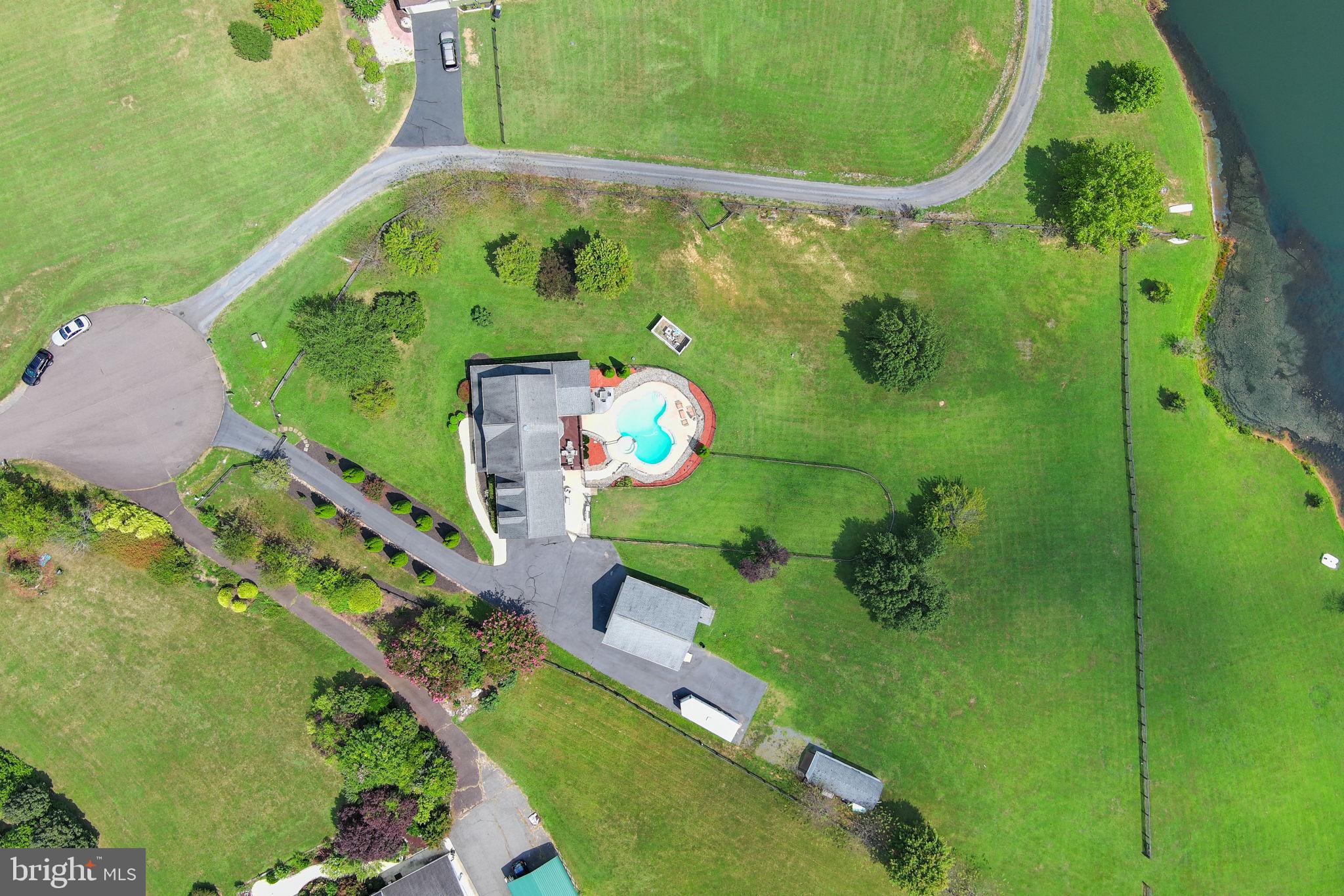 RIXEYVILLE LAKES - Residential