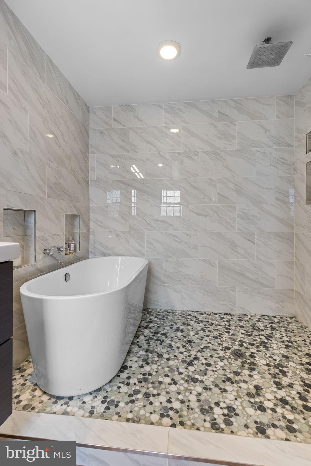 VARSITY PARK - Residential