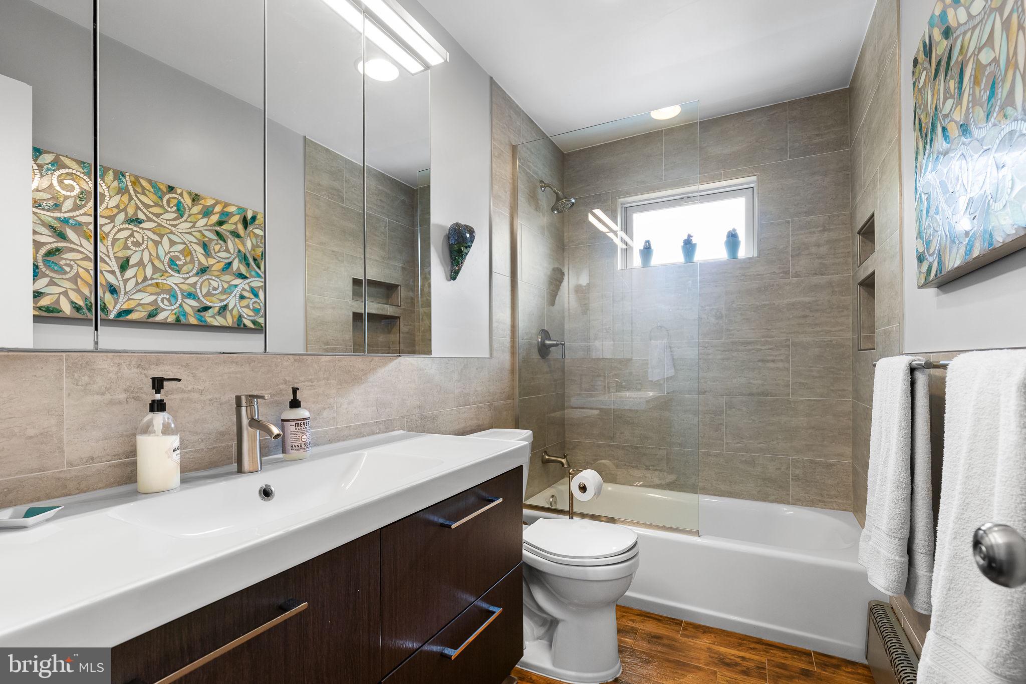 VARSITY PARK - Residential