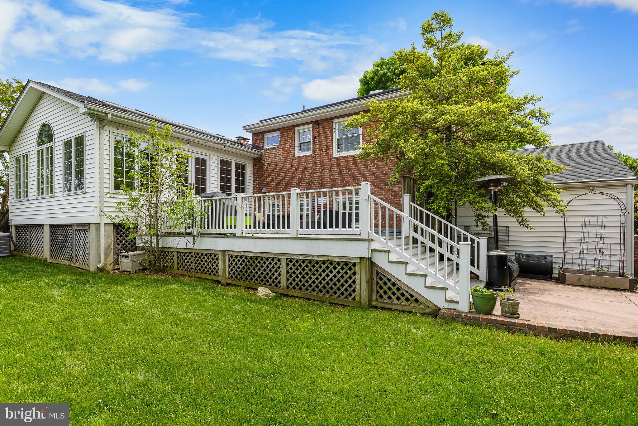 VARSITY PARK - Residential