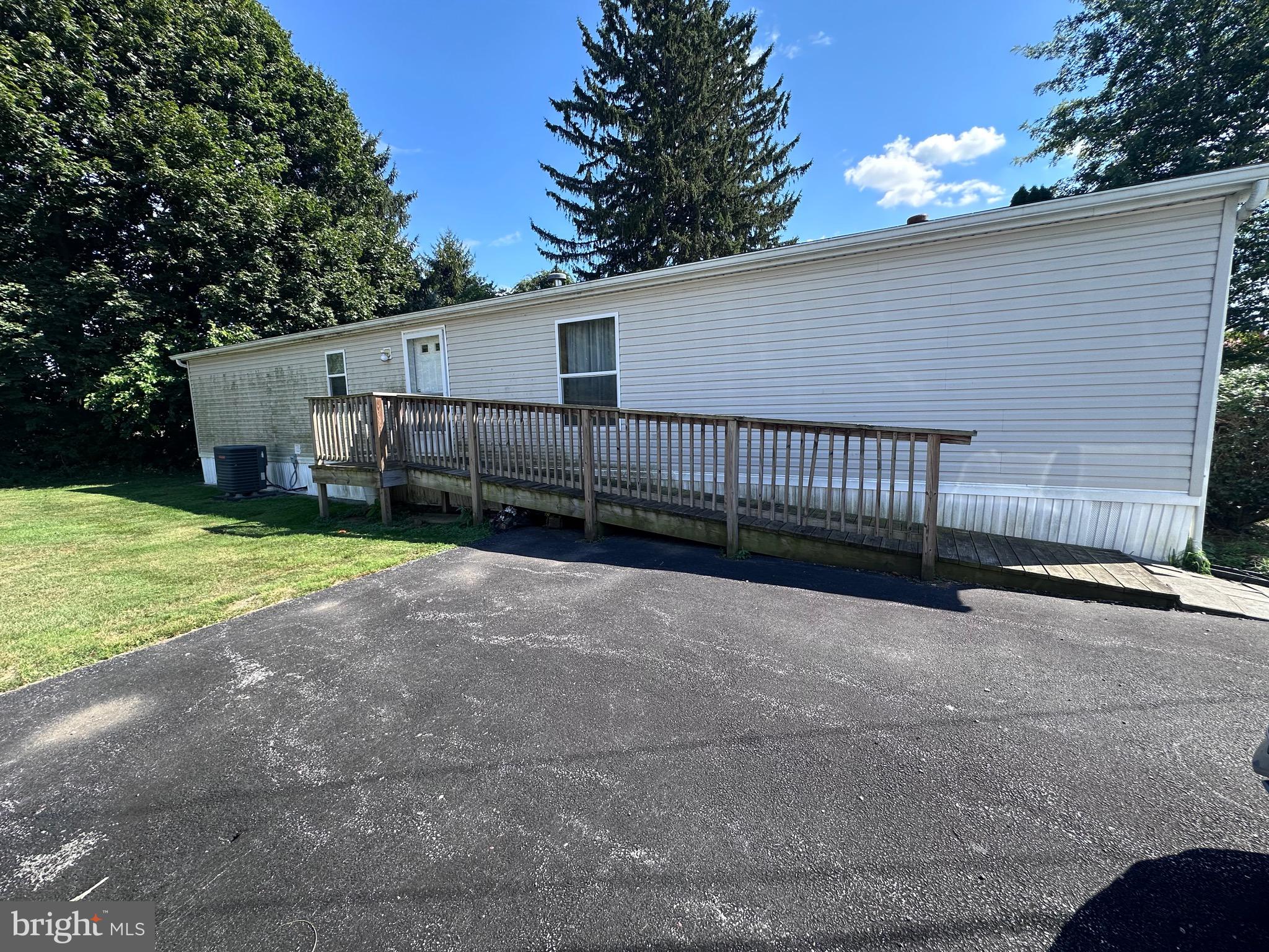 ETTERS - Commercial Sale