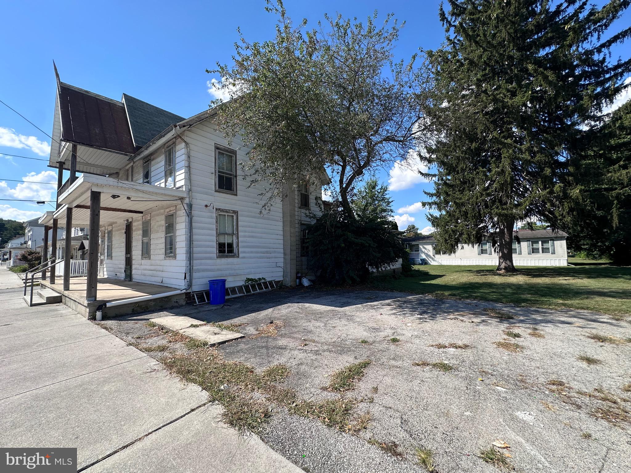 ETTERS - Commercial Sale