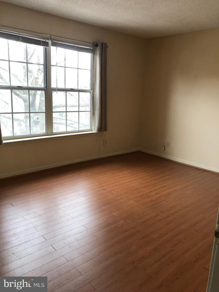 HEIGHTS AT PENDERBROOK - Residential Lease