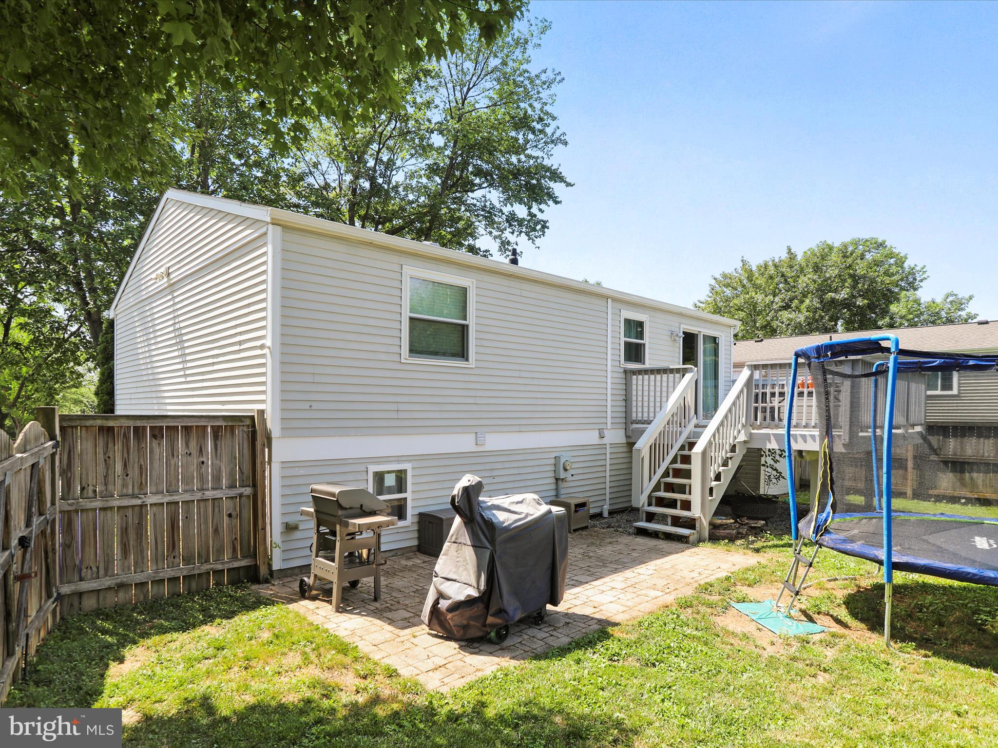 AMBER MEADOWS - Residential