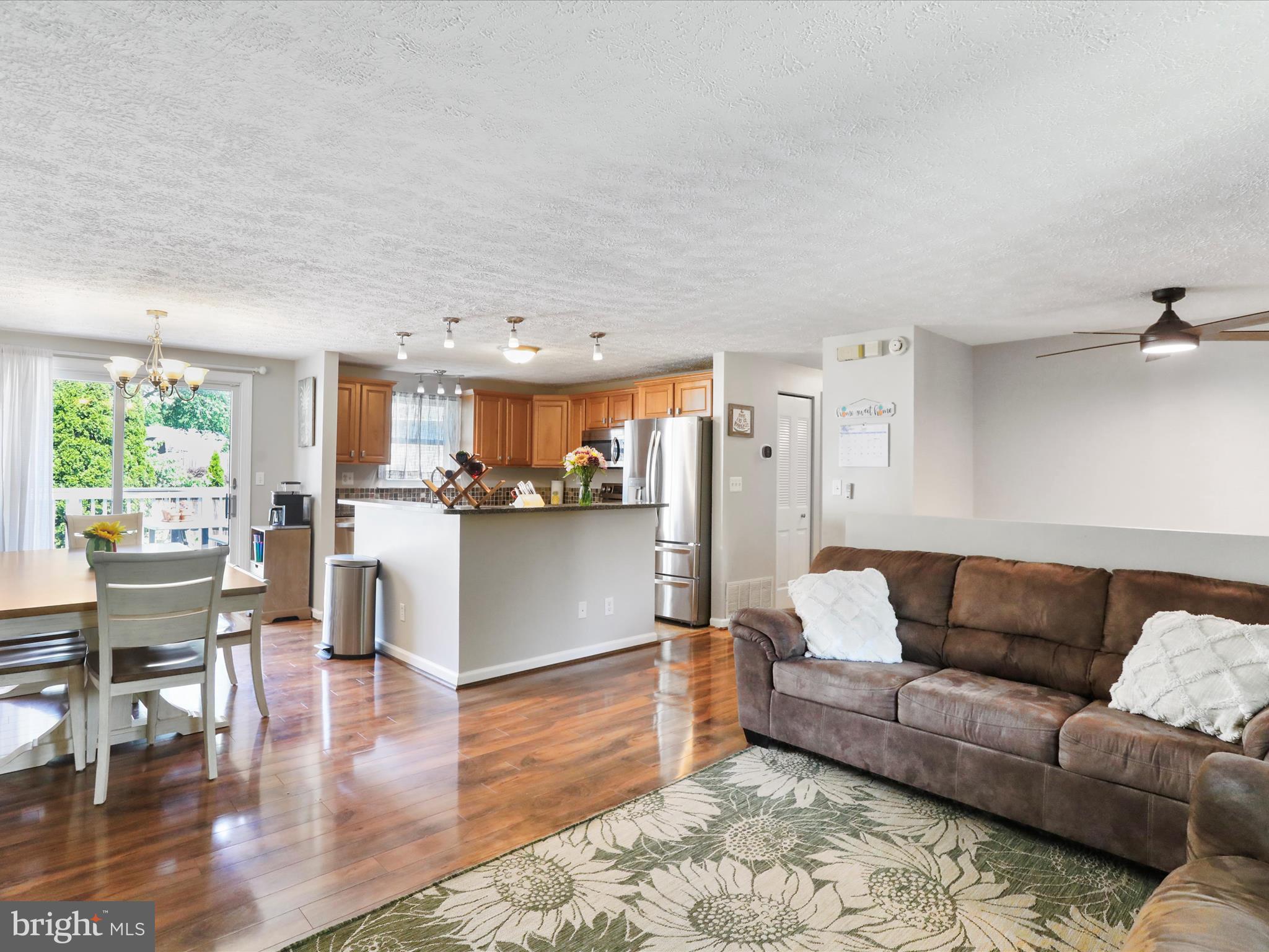 AMBER MEADOWS - Residential