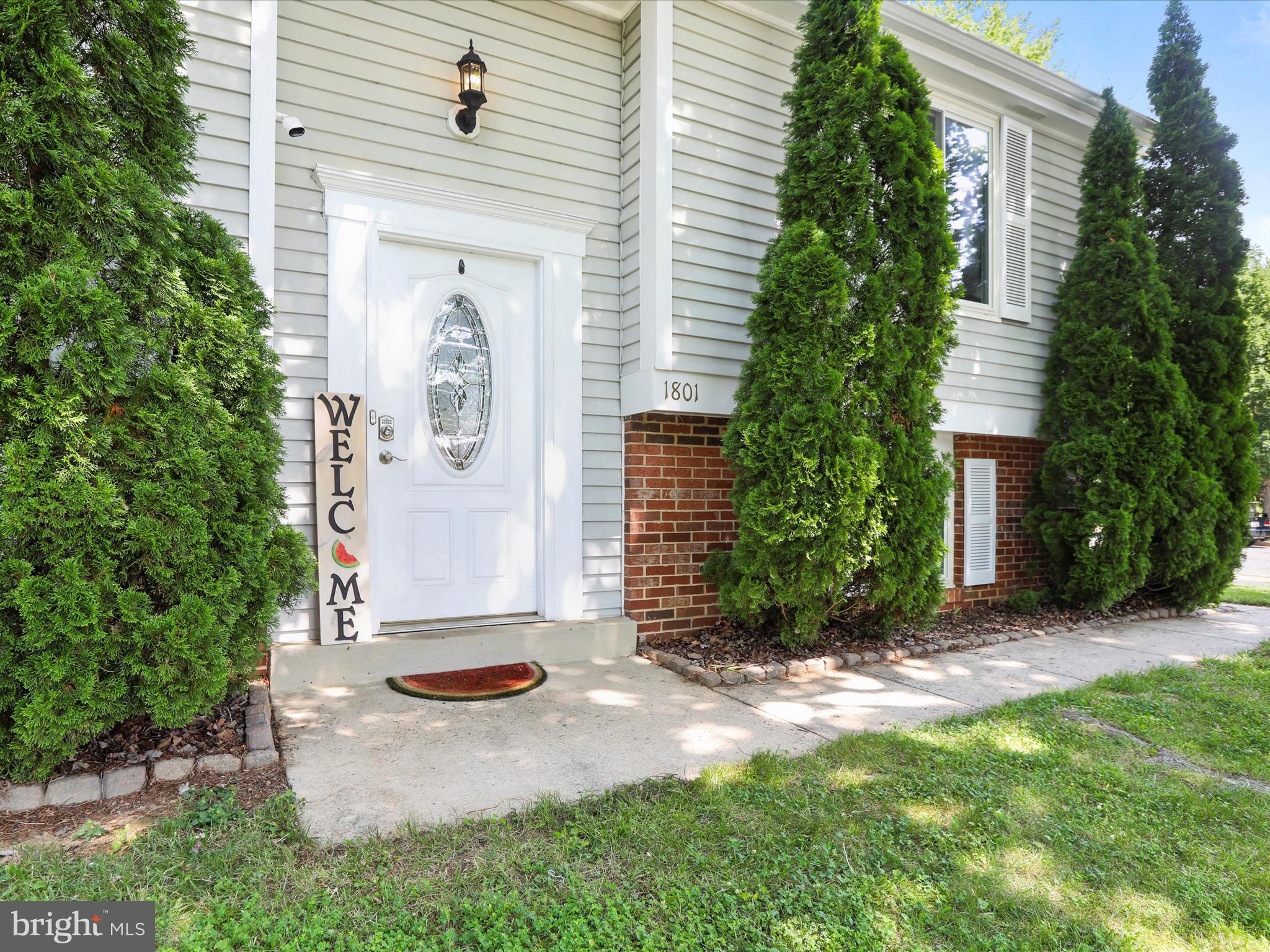 1801 NOBLEWOOD COURT
