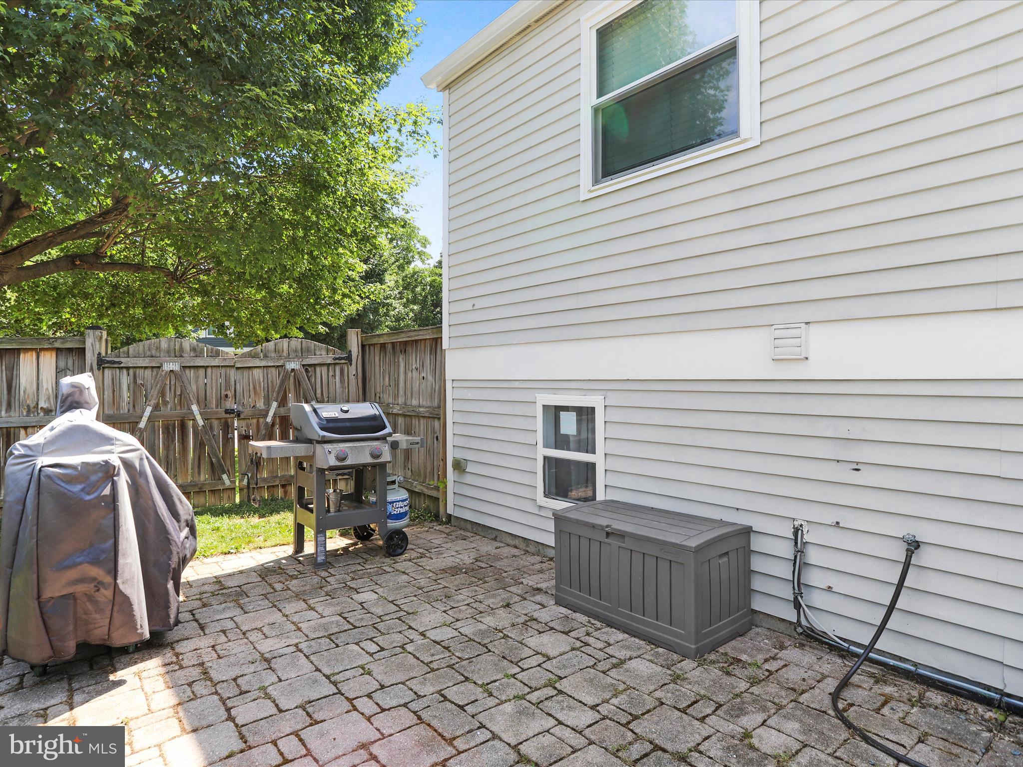 AMBER MEADOWS - Residential