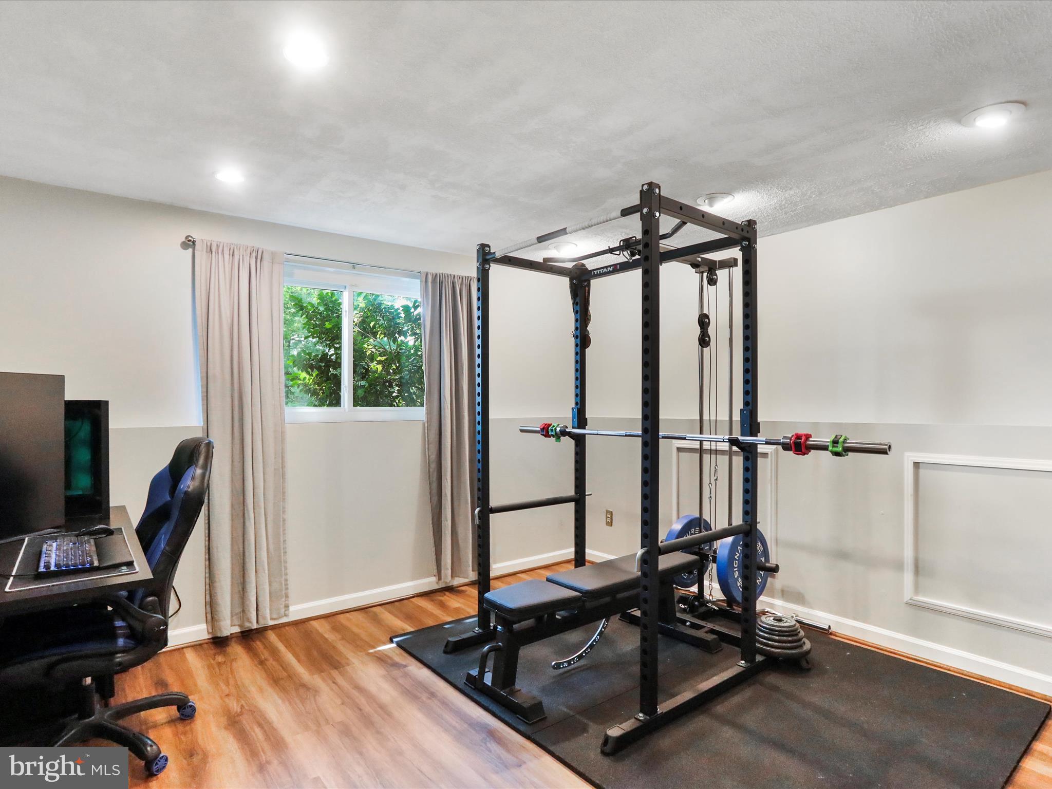 AMBER MEADOWS - Residential