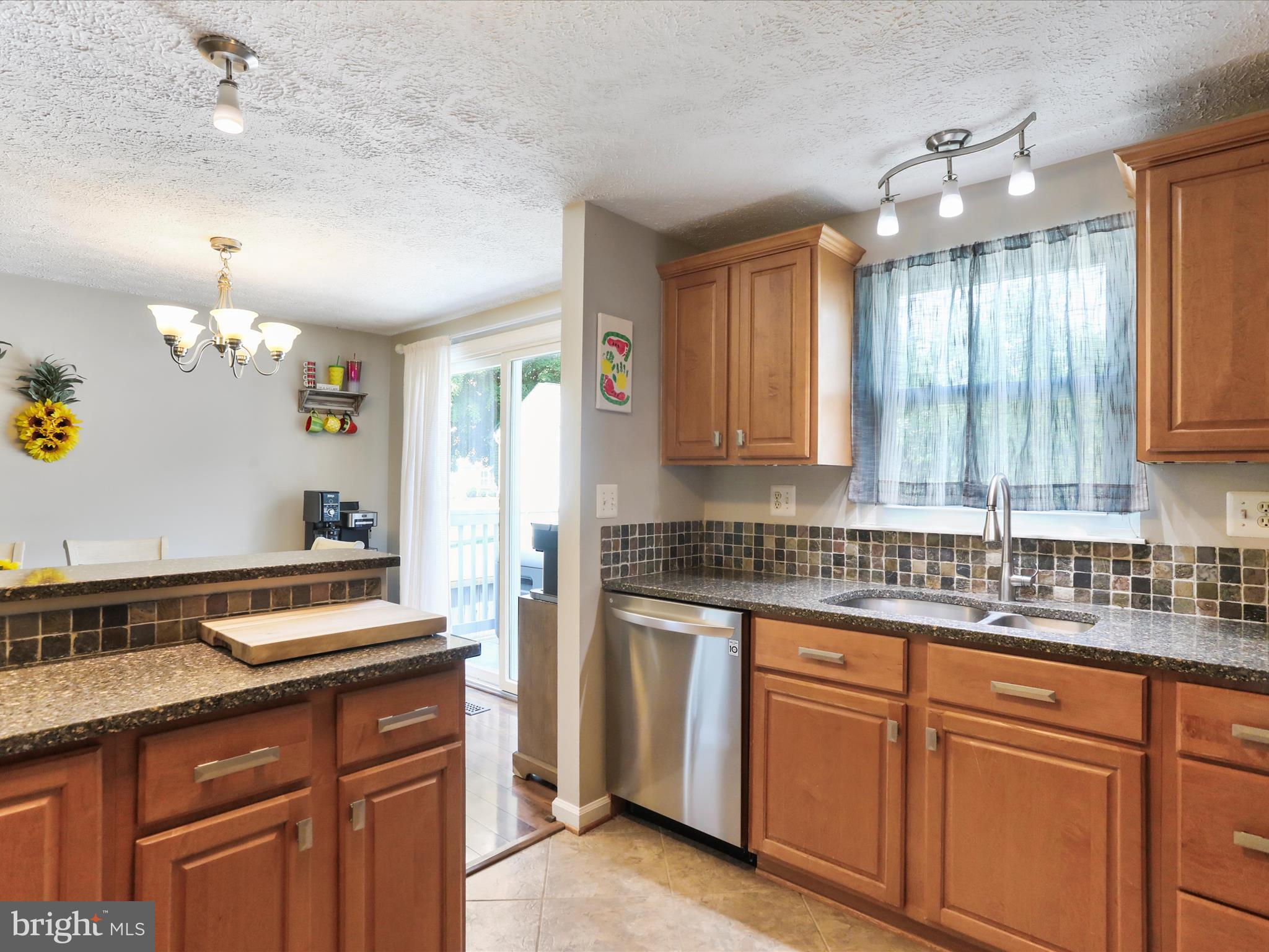 AMBER MEADOWS - Residential