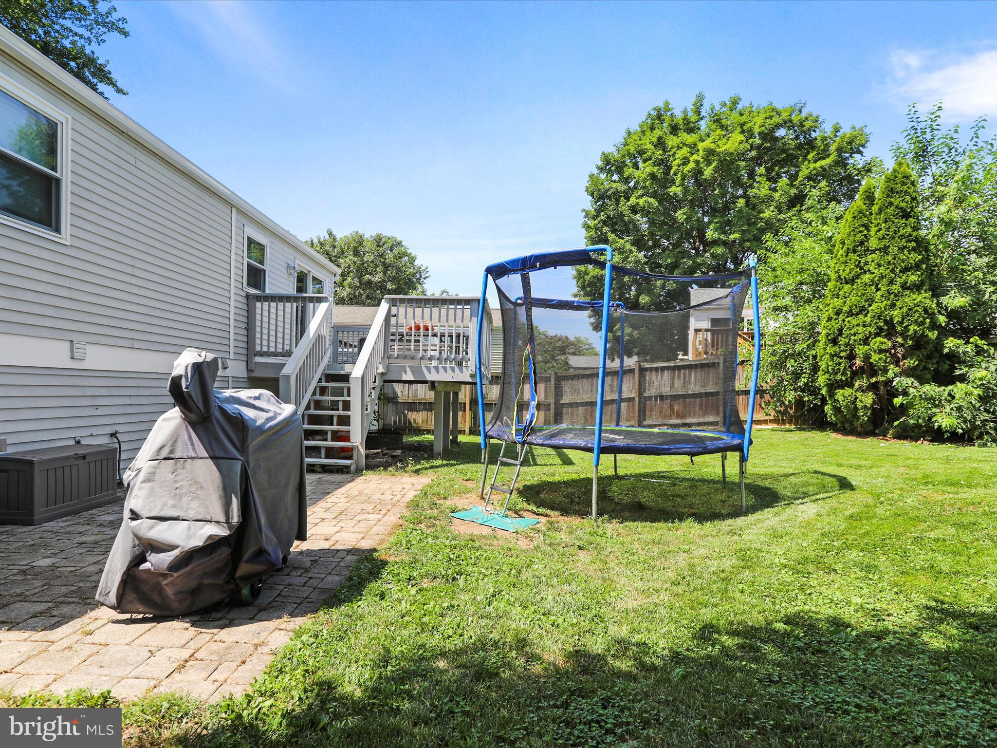 AMBER MEADOWS - Residential