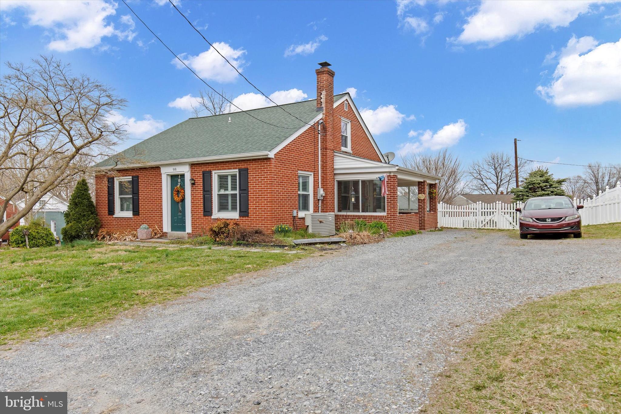 STRASBURG HISTORIC DIST - Residential