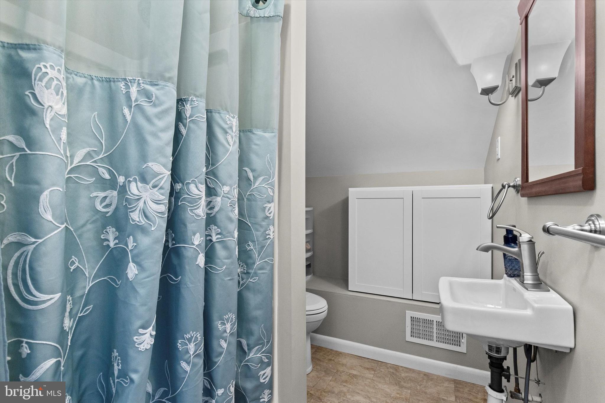 STRASBURG HISTORIC DIST - Residential