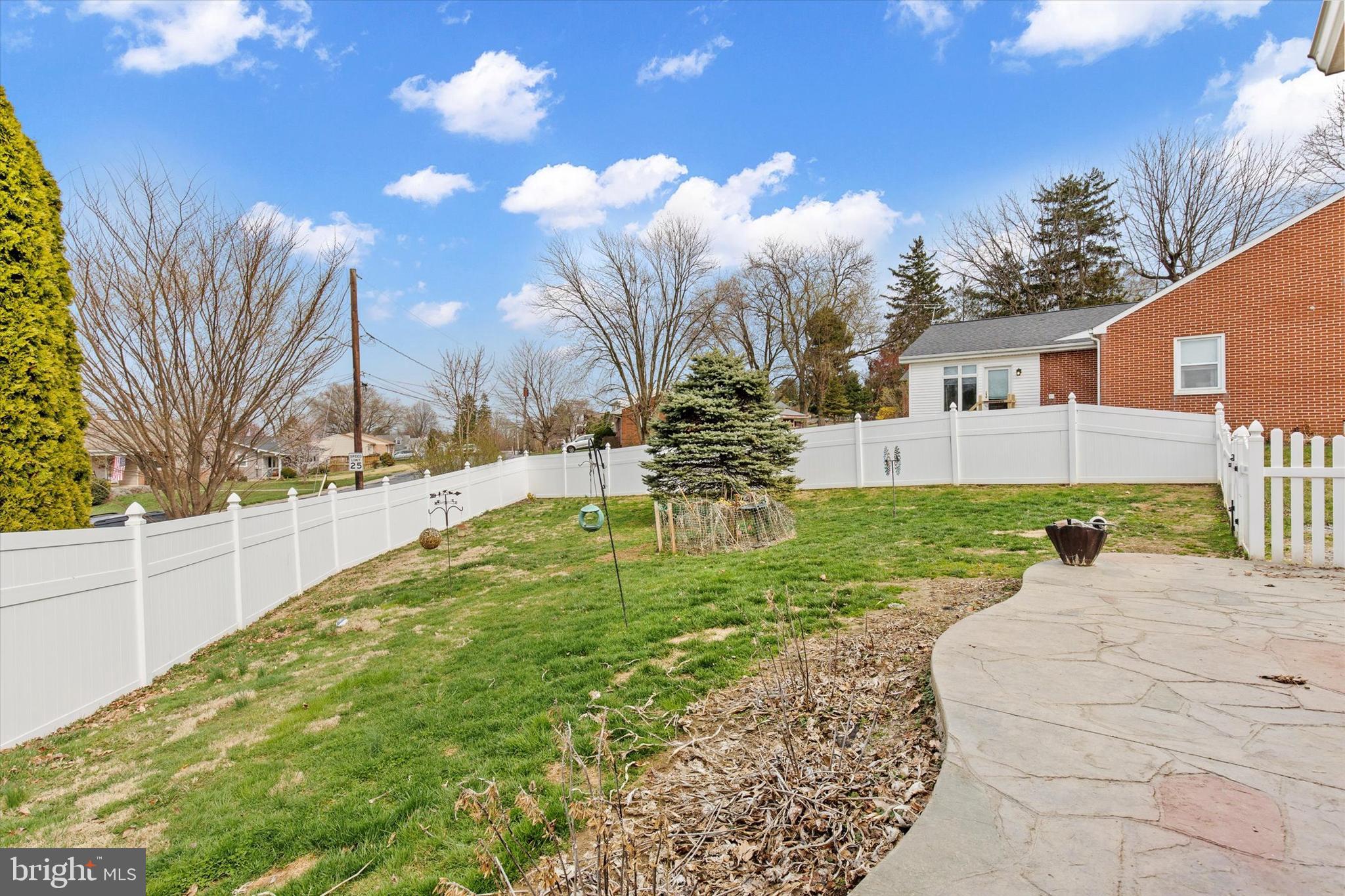 STRASBURG HISTORIC DIST - Residential