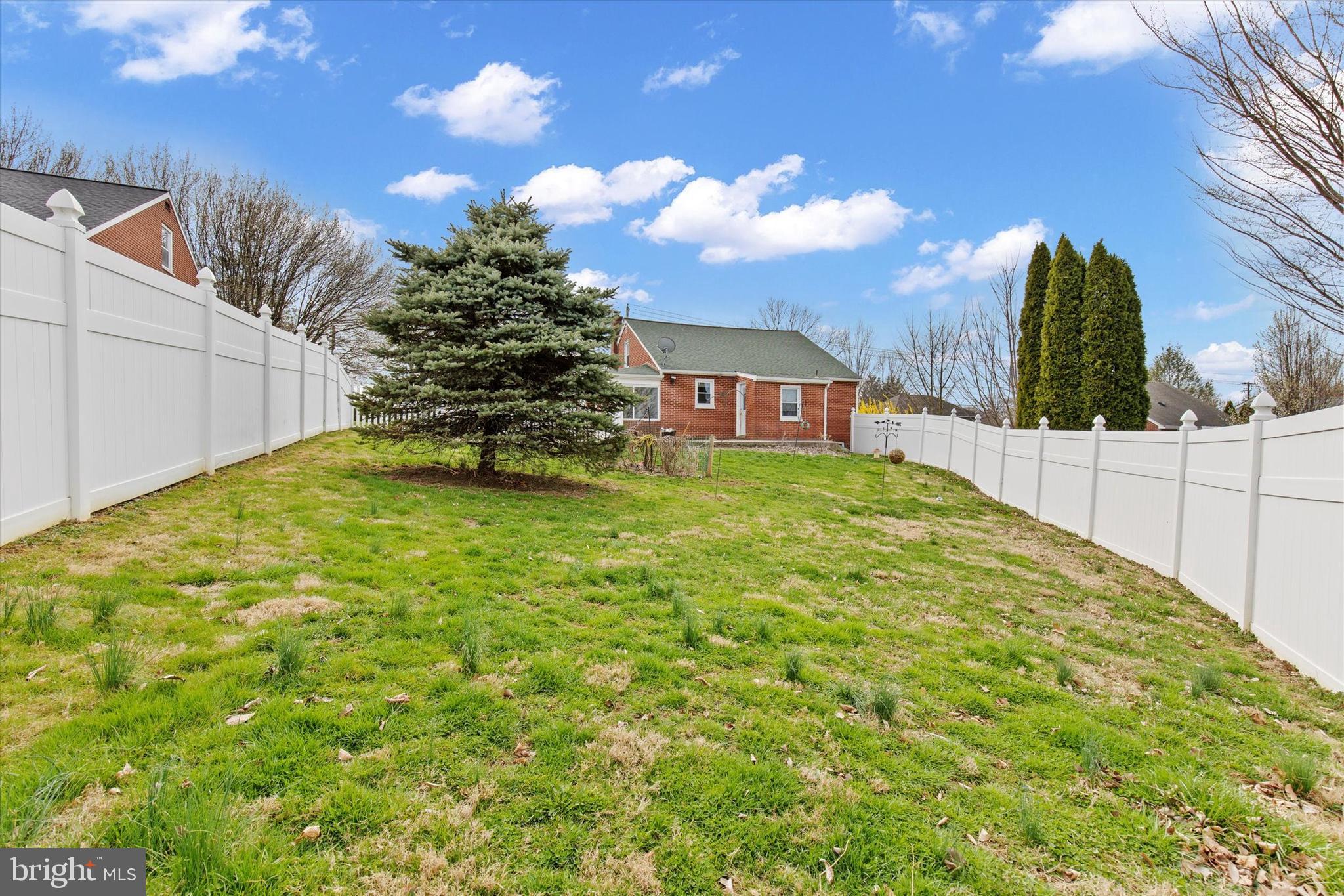 STRASBURG HISTORIC DIST - Residential