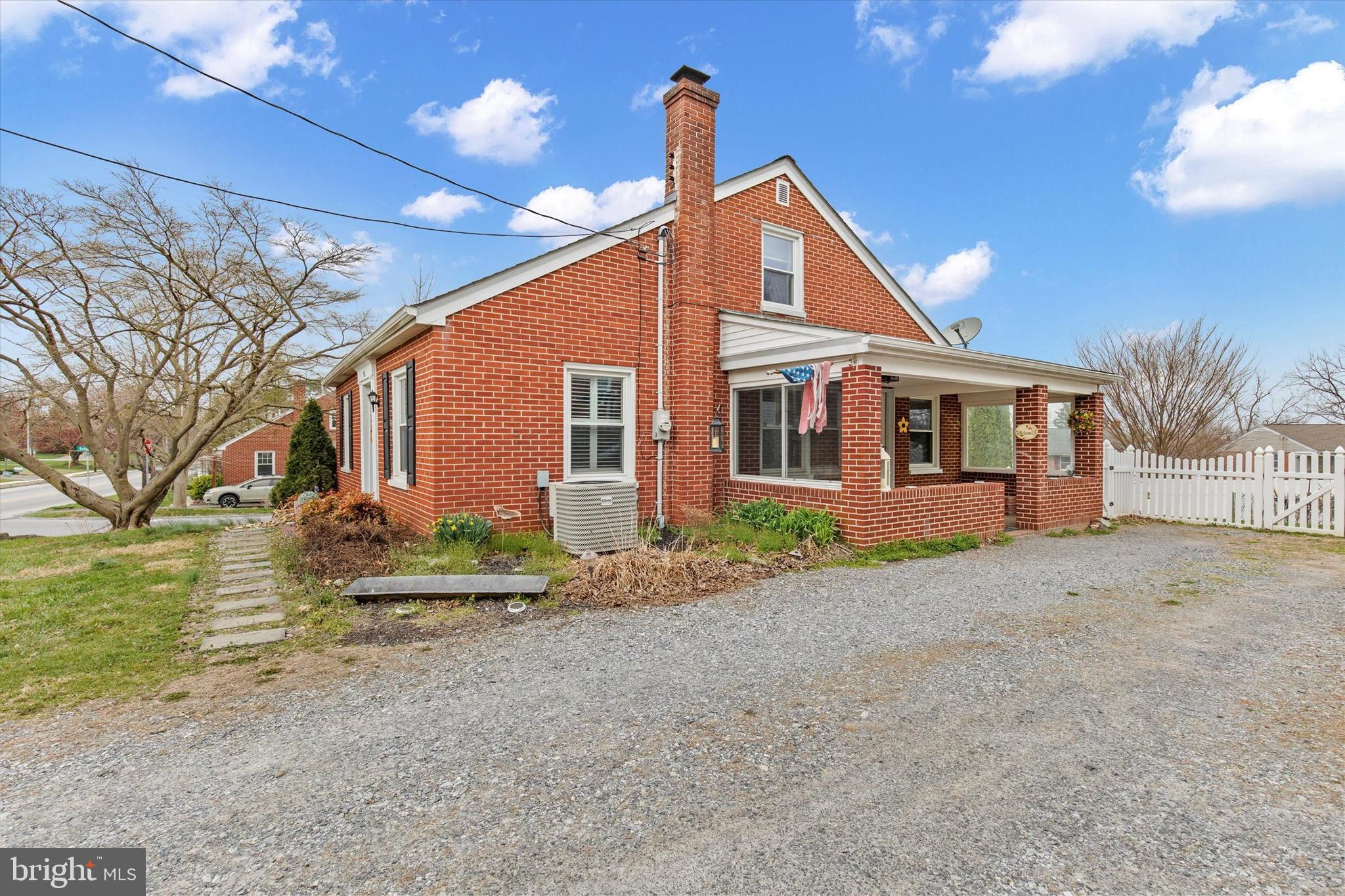 STRASBURG HISTORIC DIST - Residential