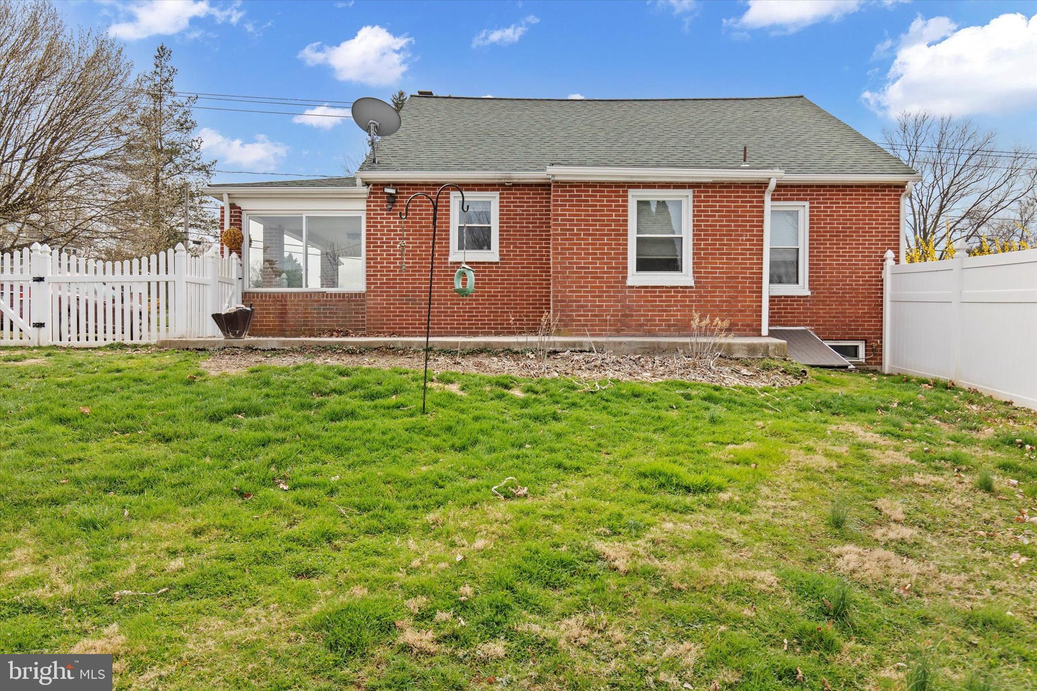 STRASBURG HISTORIC DIST - Residential