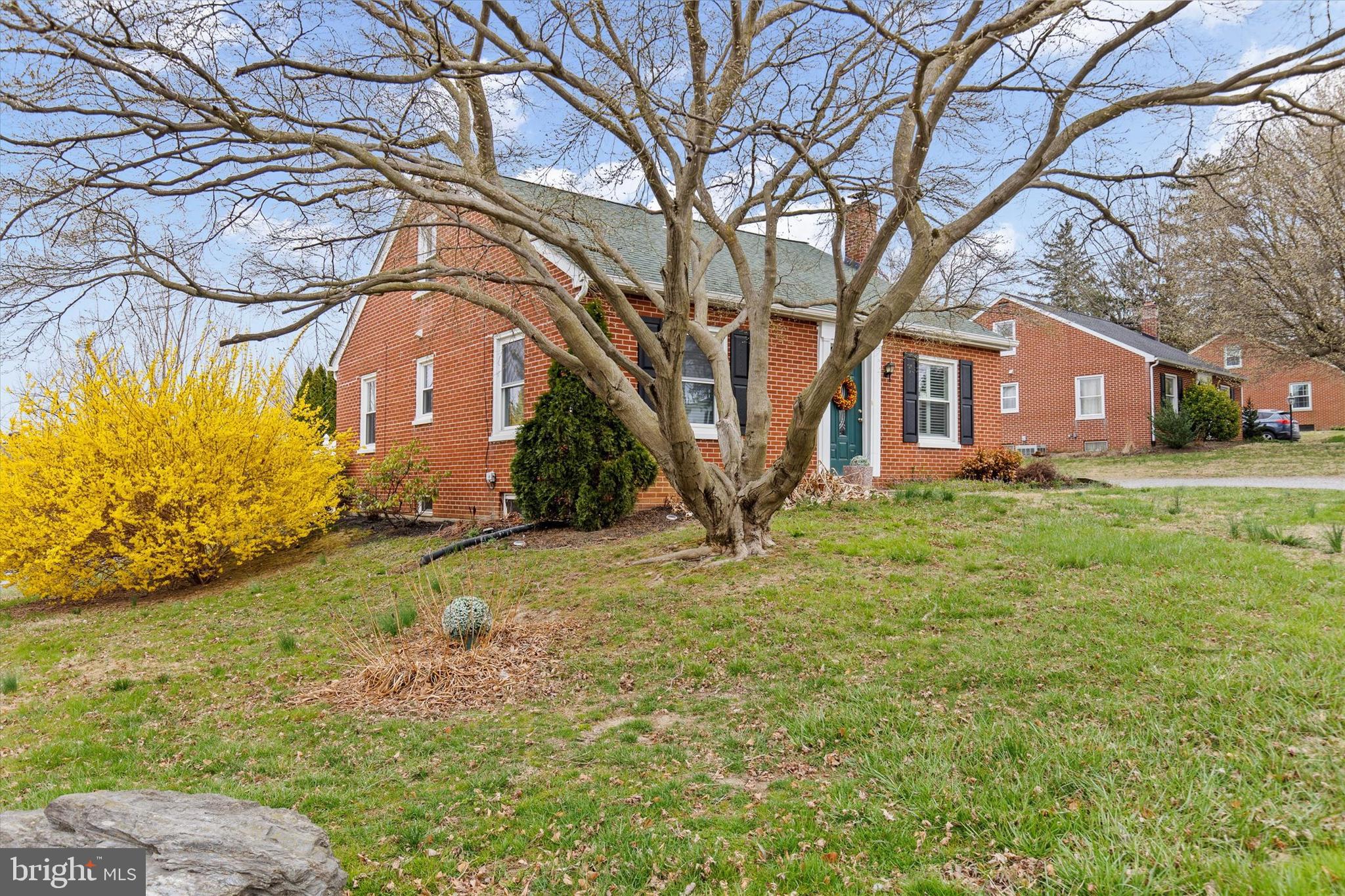 STRASBURG HISTORIC DIST - Residential