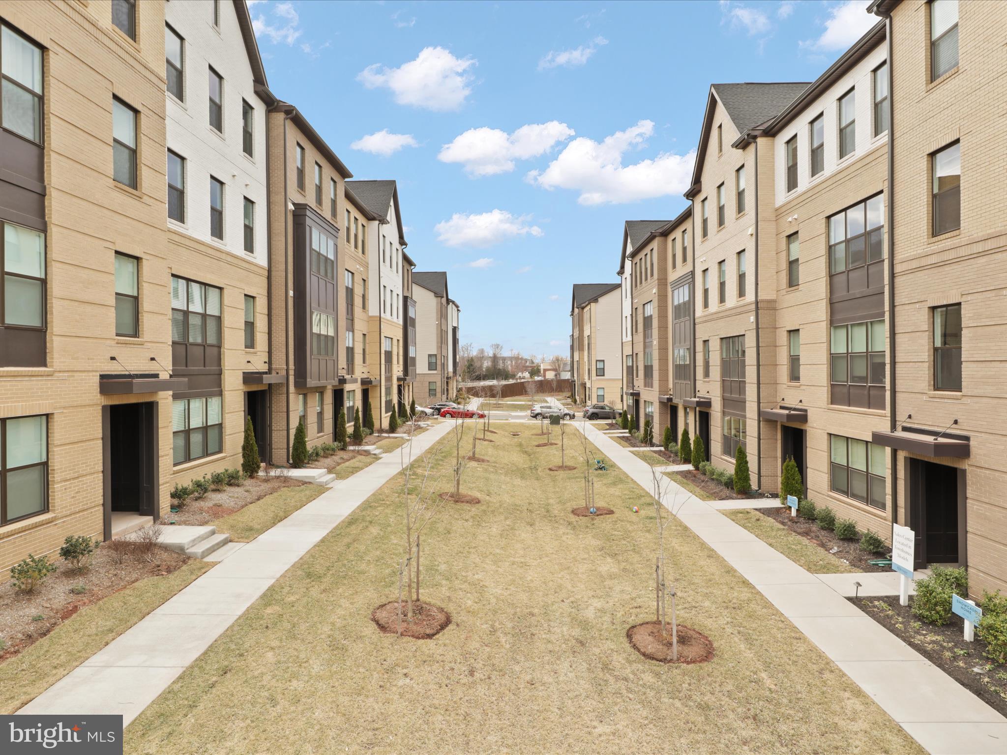 4923 LONGMIRE WAY 120