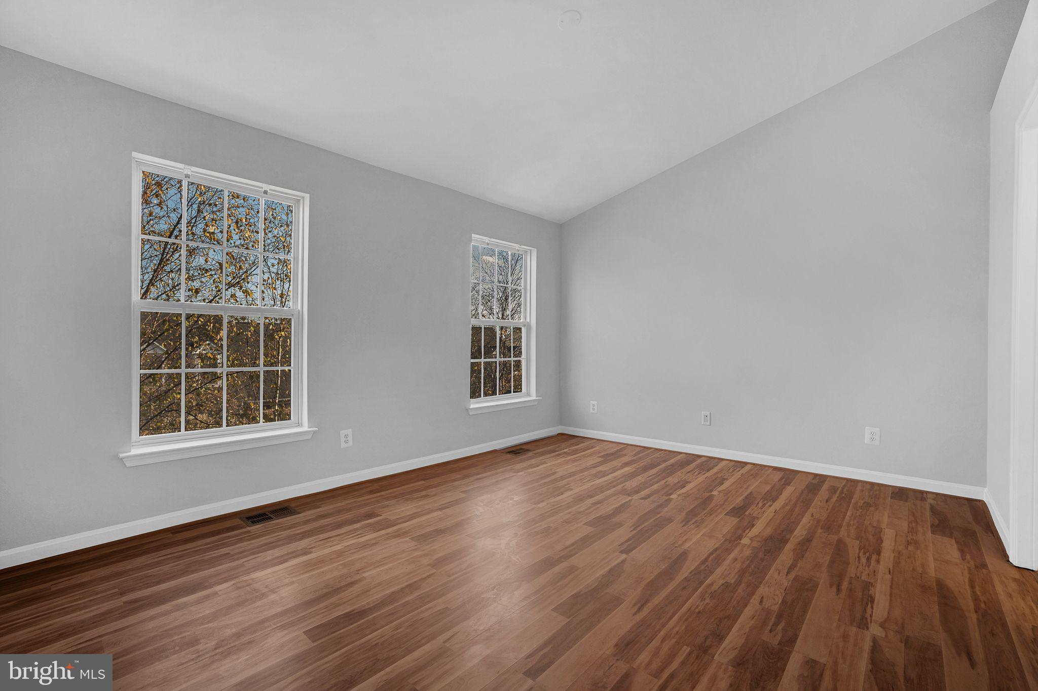 FALLSGROVE - Residential