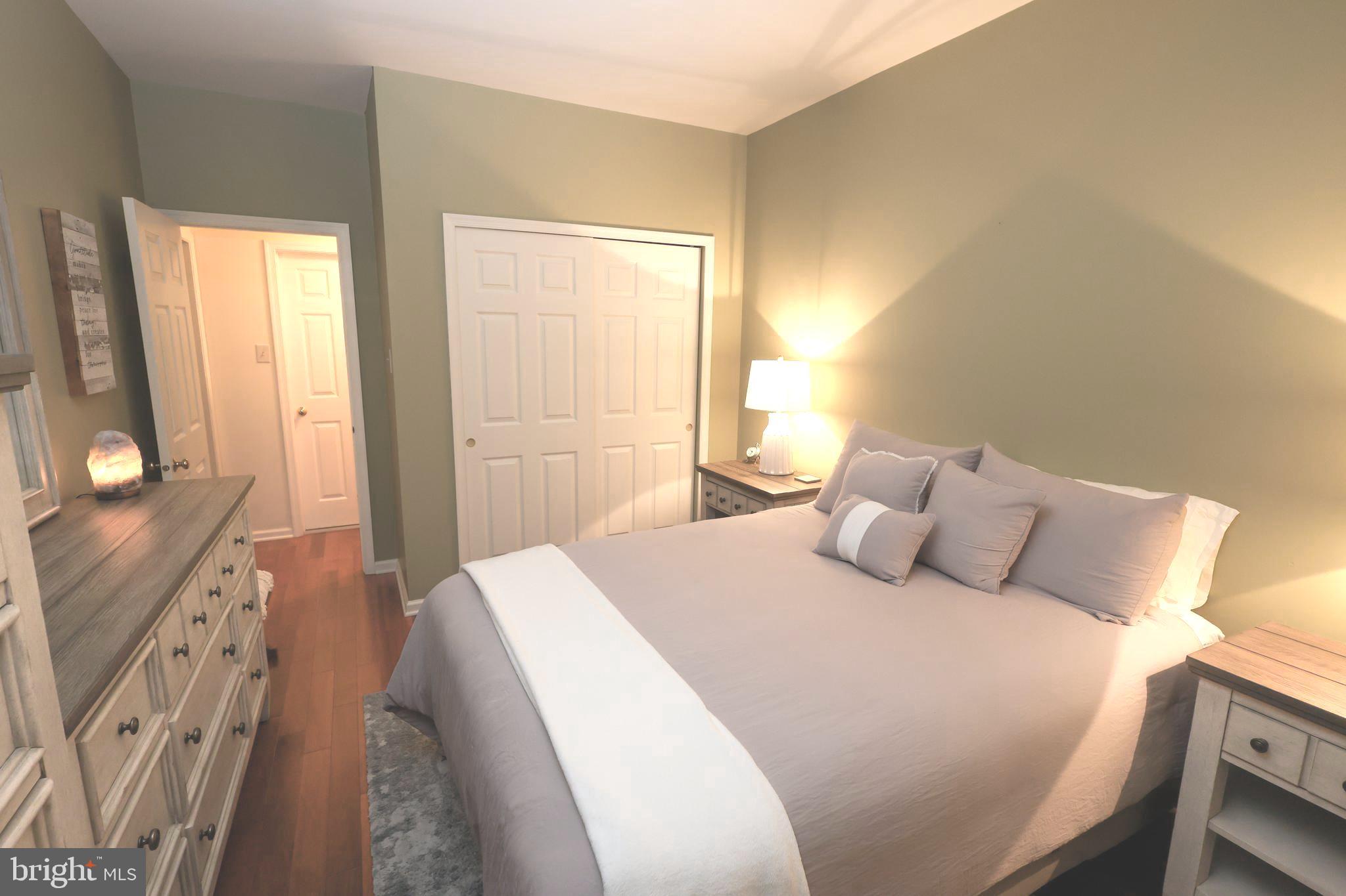 BROOKSTONE - Residential