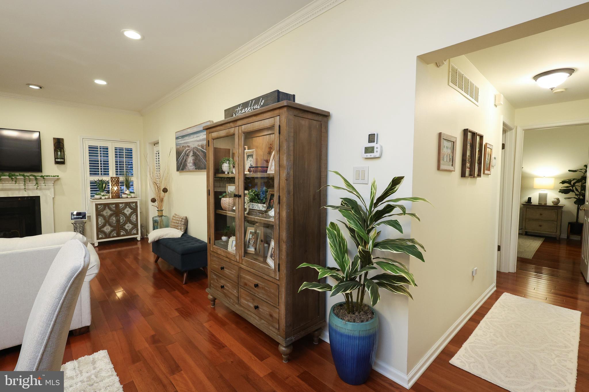 BROOKSTONE - Residential