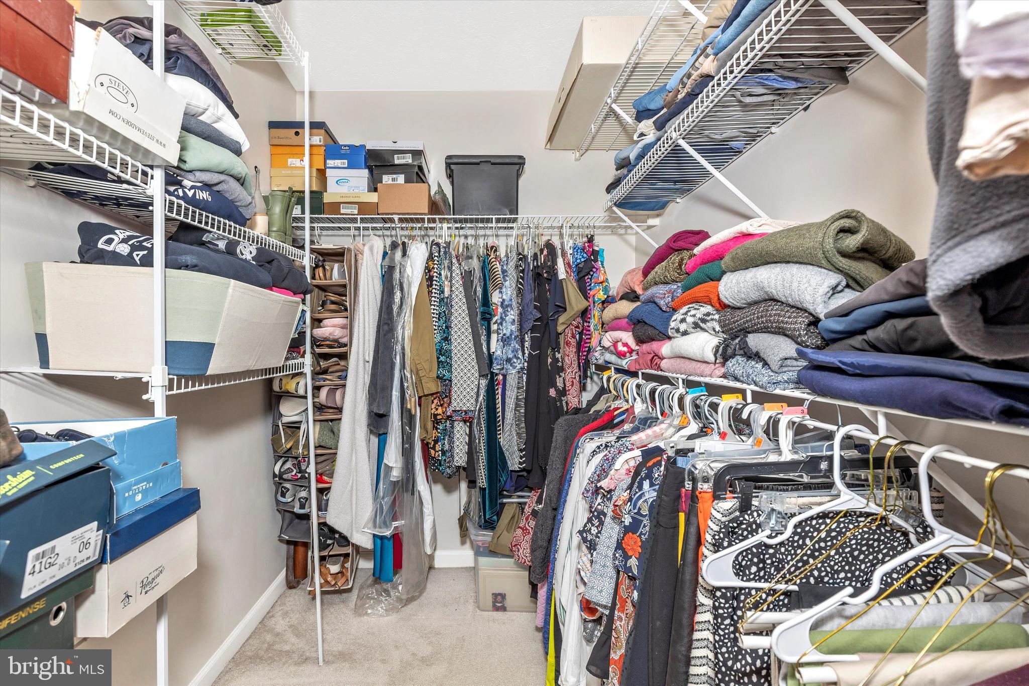 SPRING RIDGE - Residential