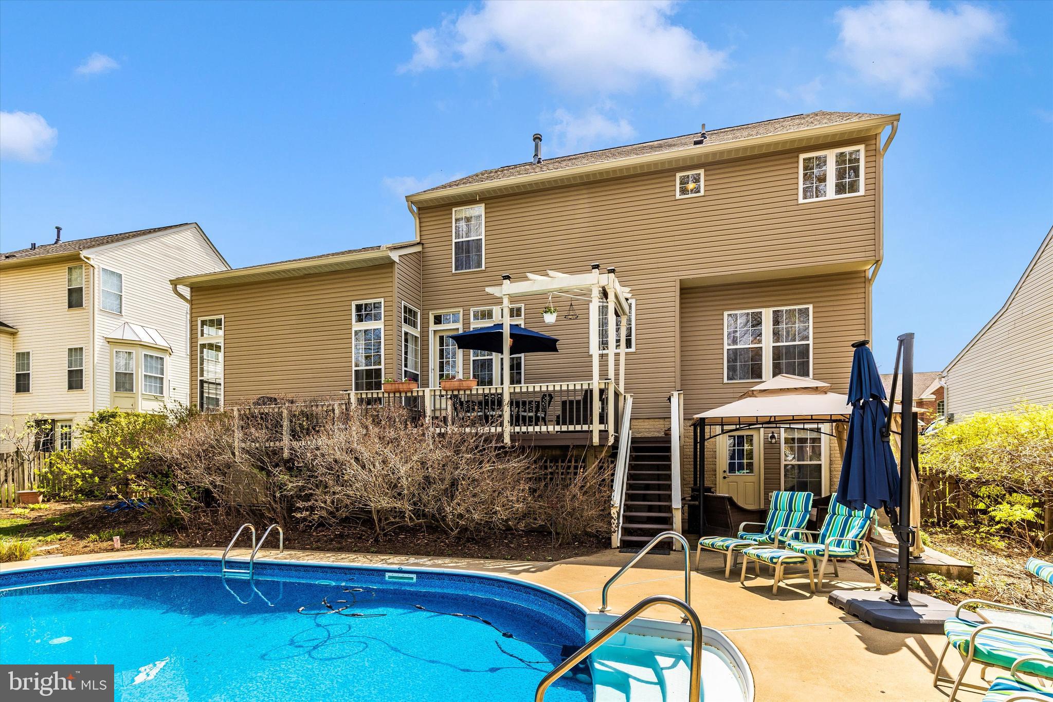 SPRING RIDGE - Residential