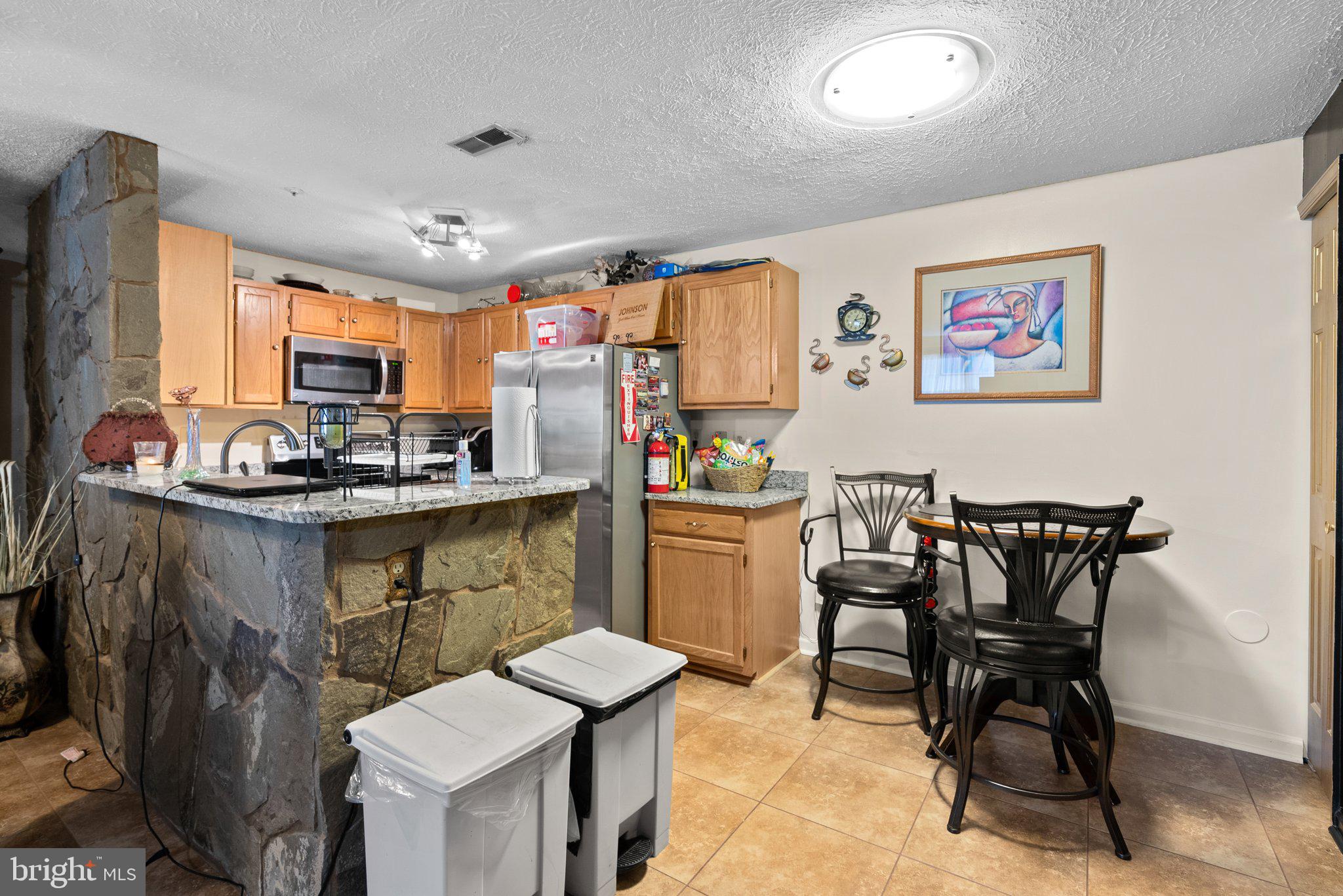 GLENSFORD CONDO - Residential