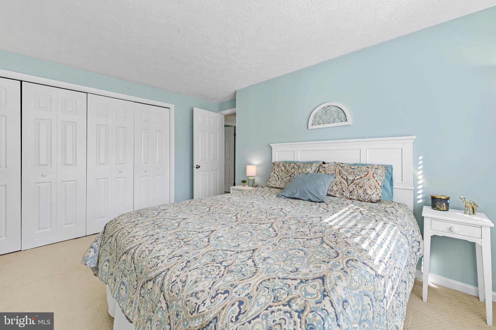 HASTINGS HUNT - Residential