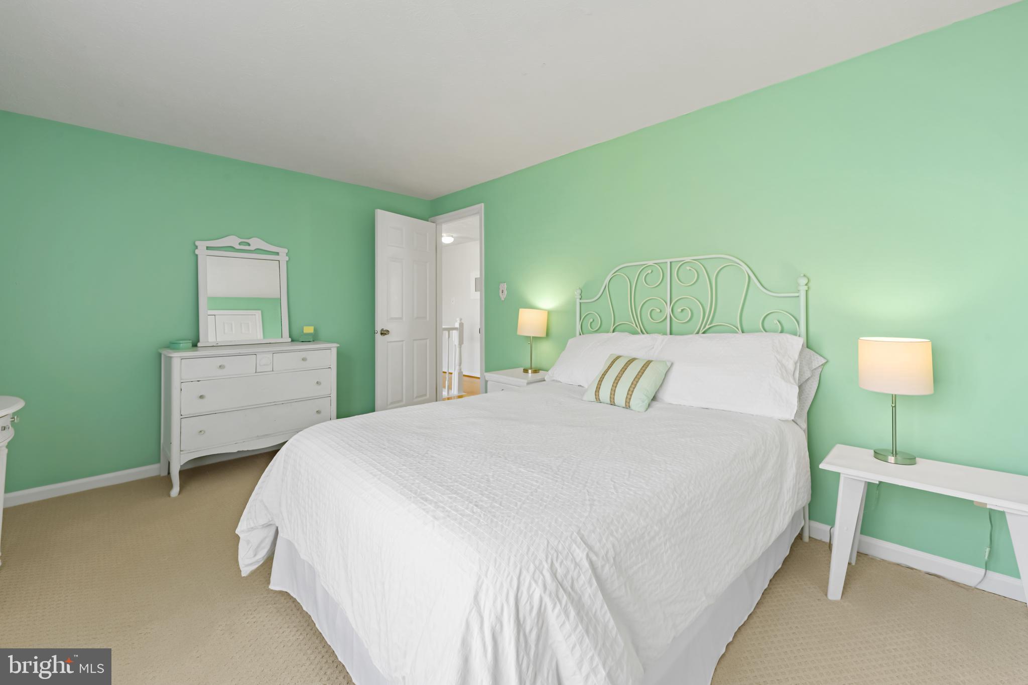 HASTINGS HUNT - Residential