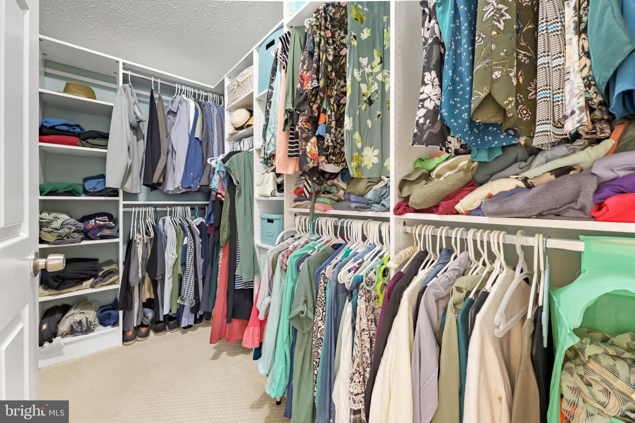 HASTINGS HUNT - Residential