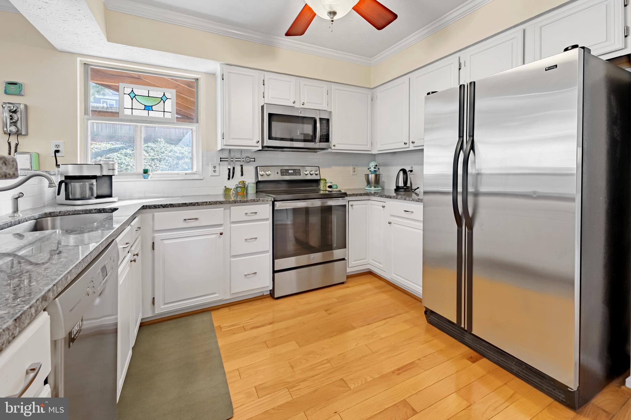 HASTINGS HUNT - Residential