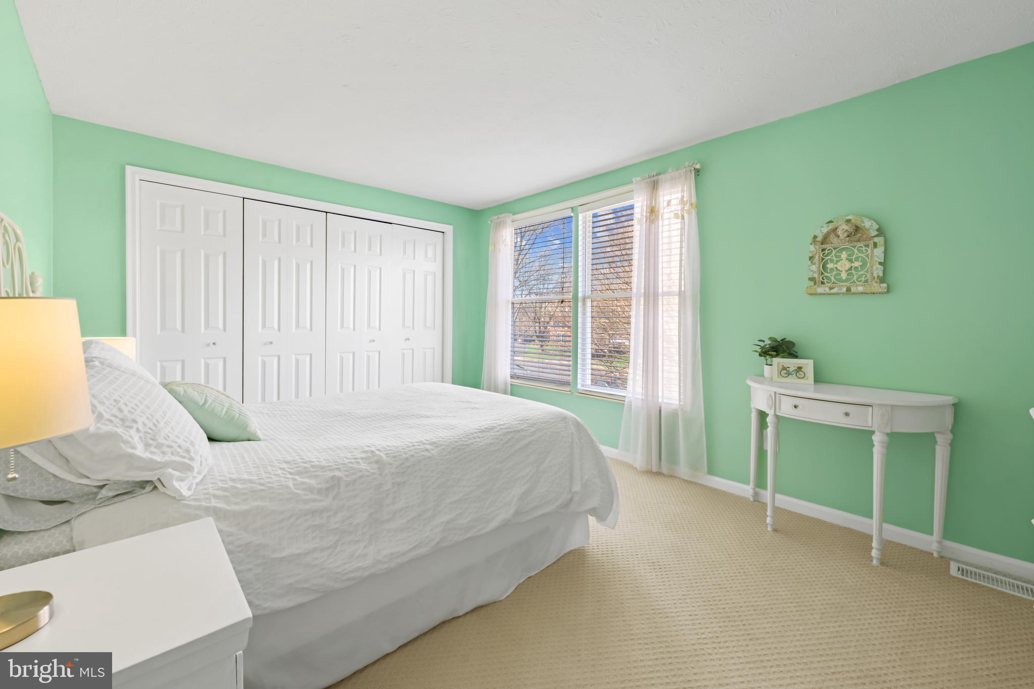 HASTINGS HUNT - Residential