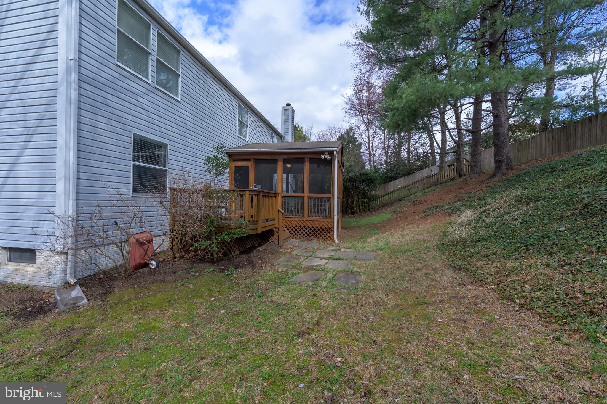 HASTINGS HUNT - Residential