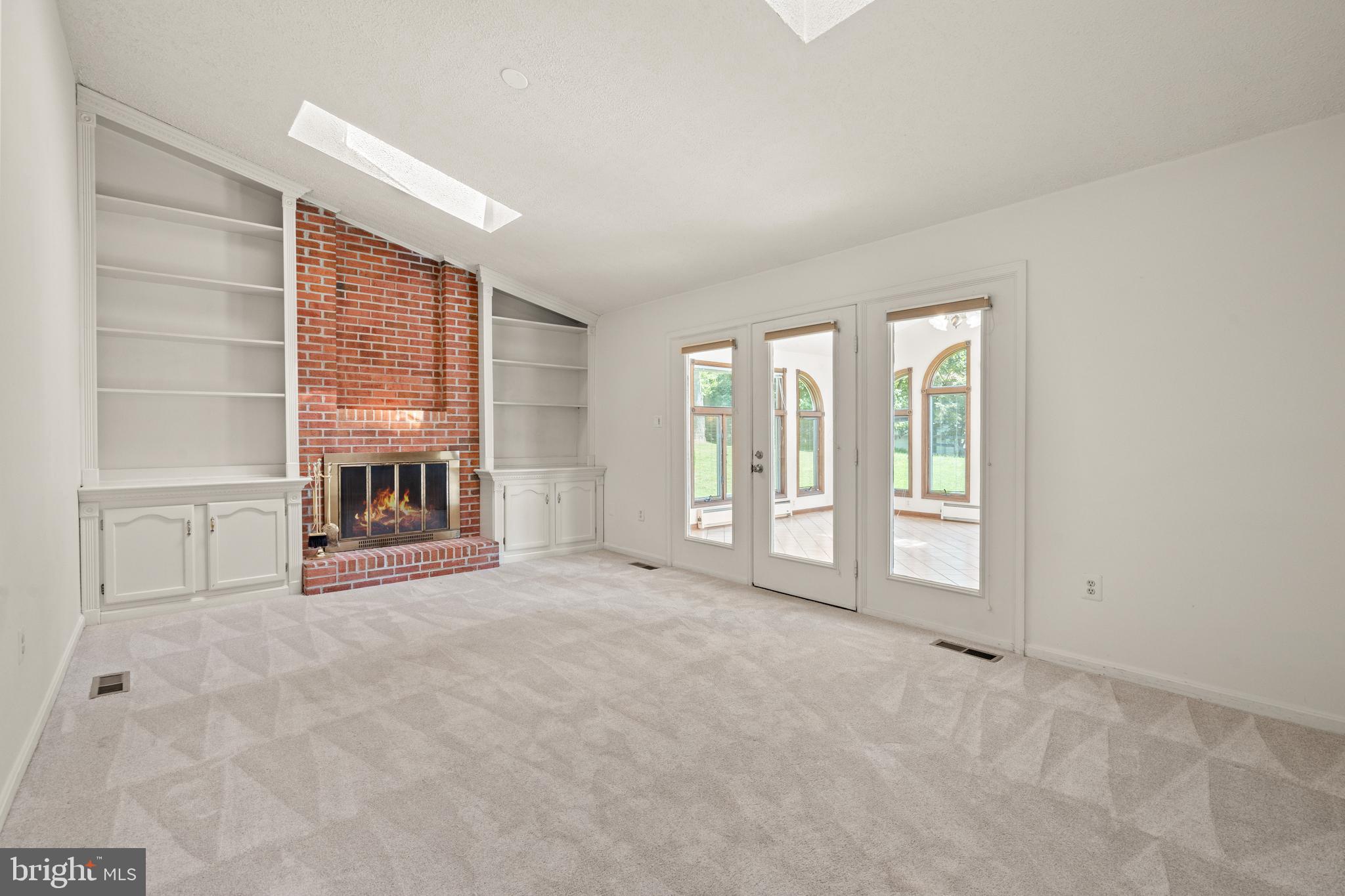 GAYFIELDS - Residential