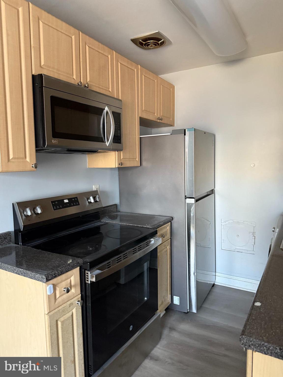 THE FAIRMONT 5601 CONDO - Residential