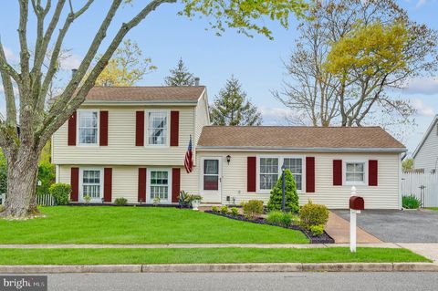 Photo of 77 Schooner Avenue, BARNEGAT, NJ 08005 (MLS # NJOC2041804)